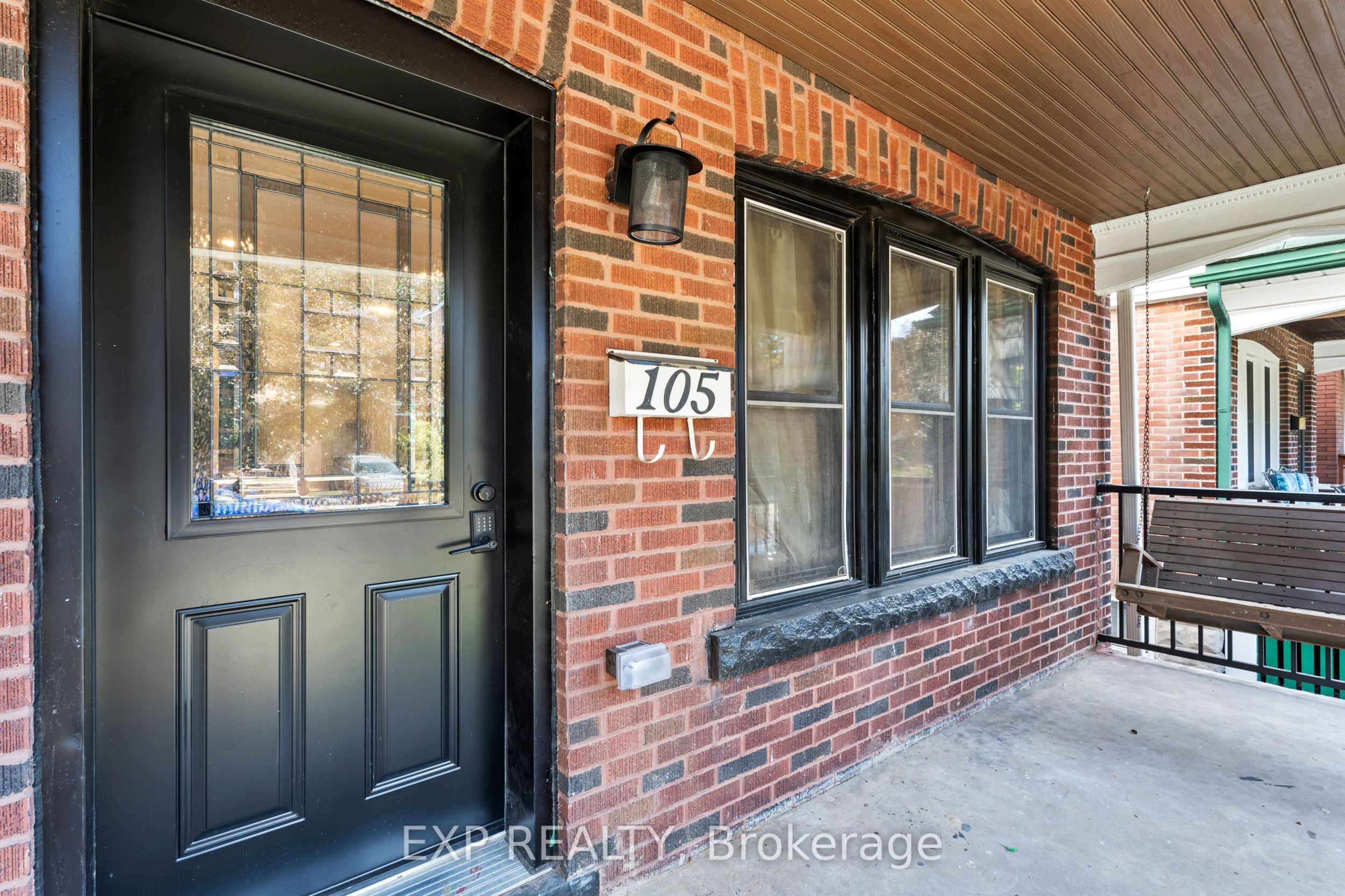 105 Rothsay Avenue, Hamilton, ON L8M 3G3 photo 5