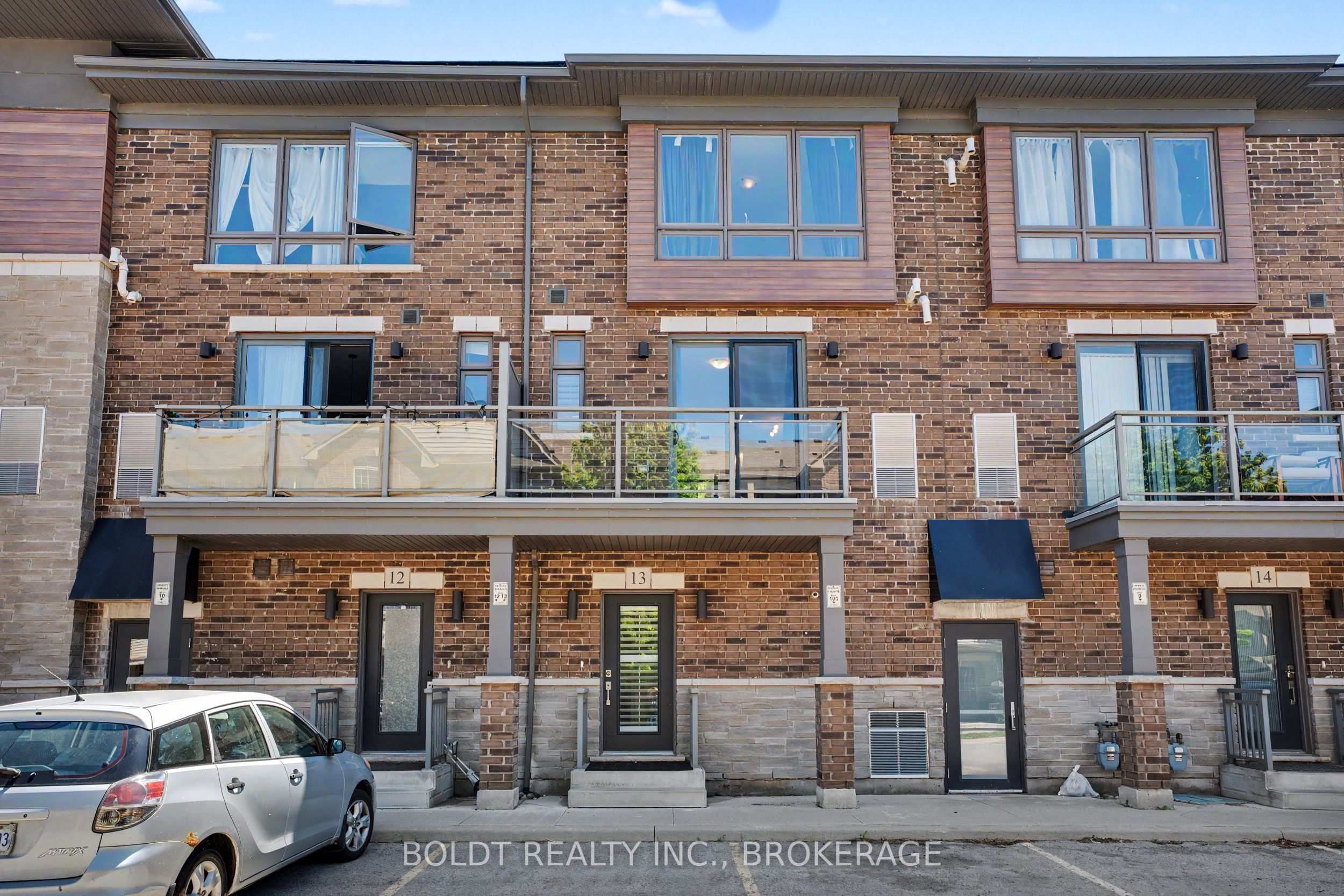 510 North Service Road 13, Grimsby, ON L3M 0C9 photo 2