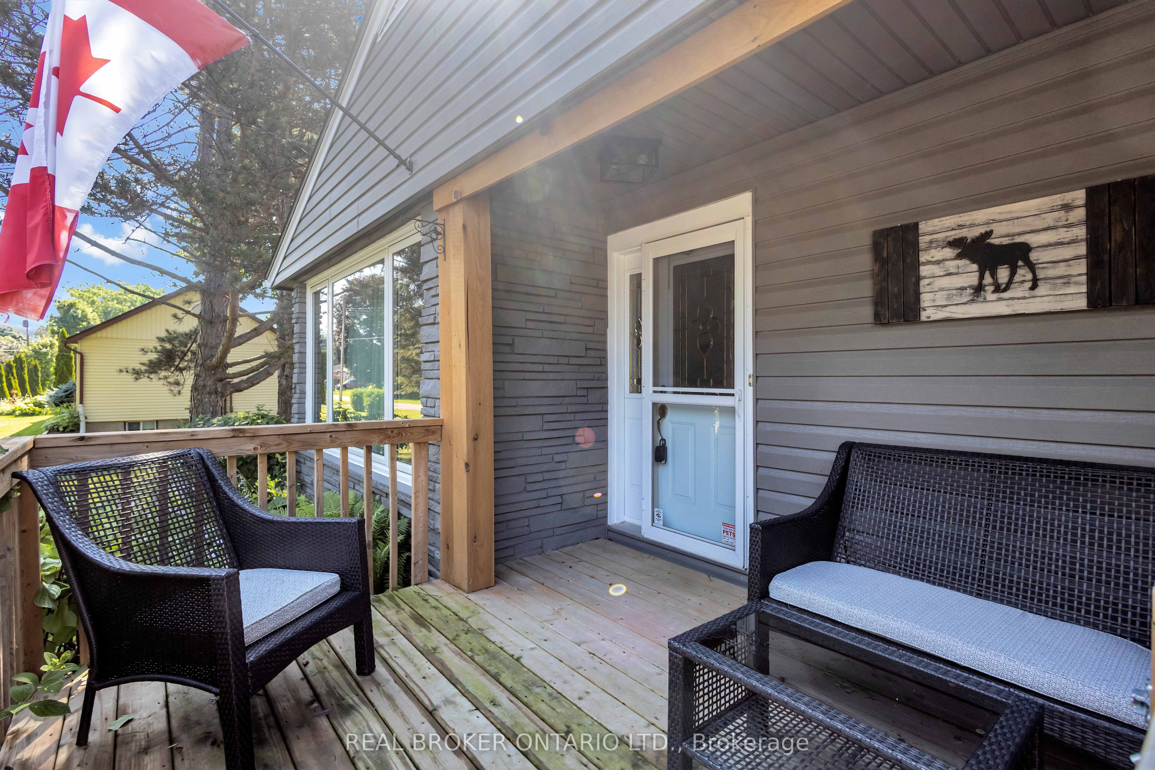 46 Dufferin Street, Brant, ON N0E 1A0 photo 2