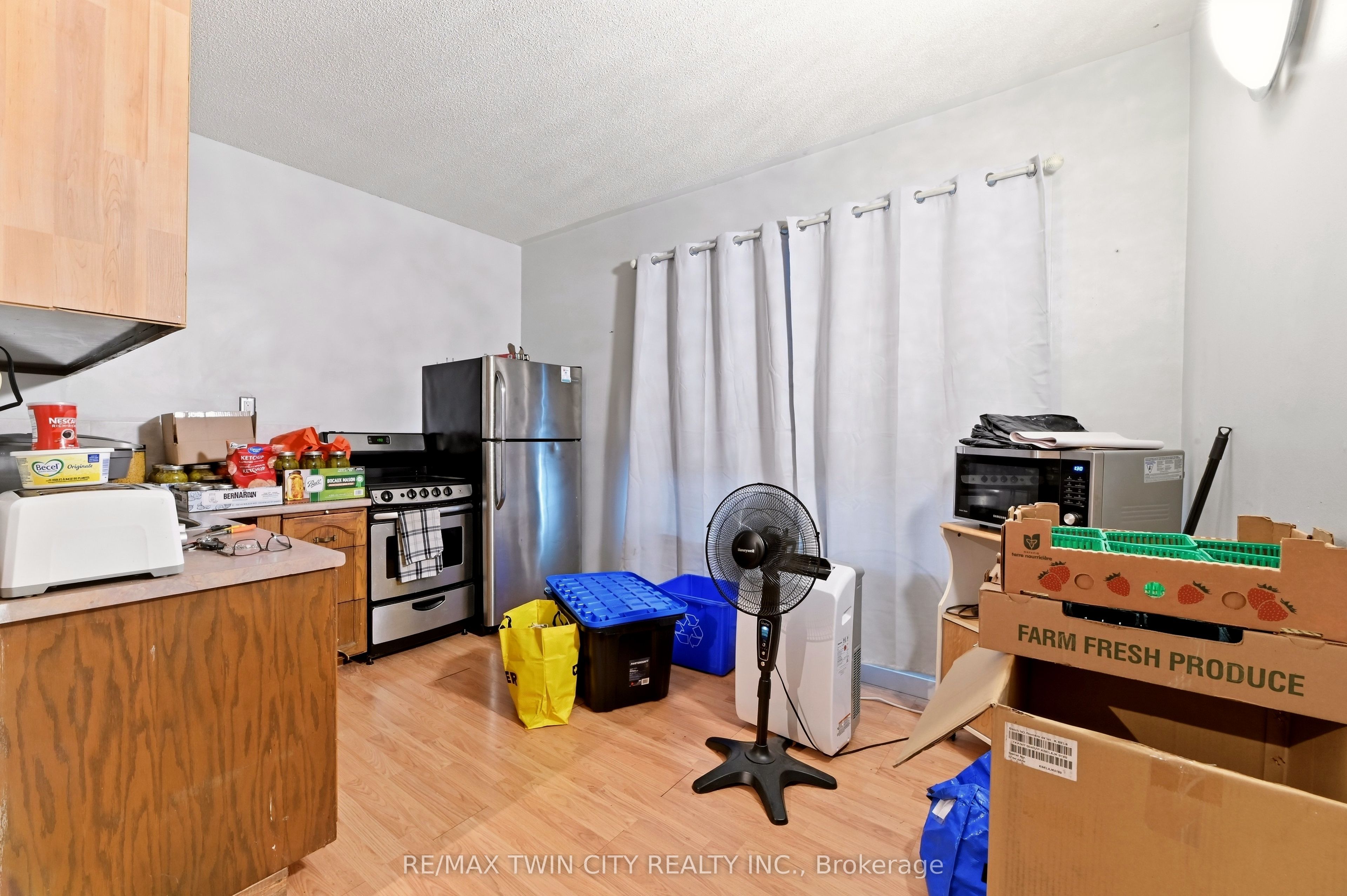 13 Usher Street, Brantford, ON N3R 1B8 photo 5