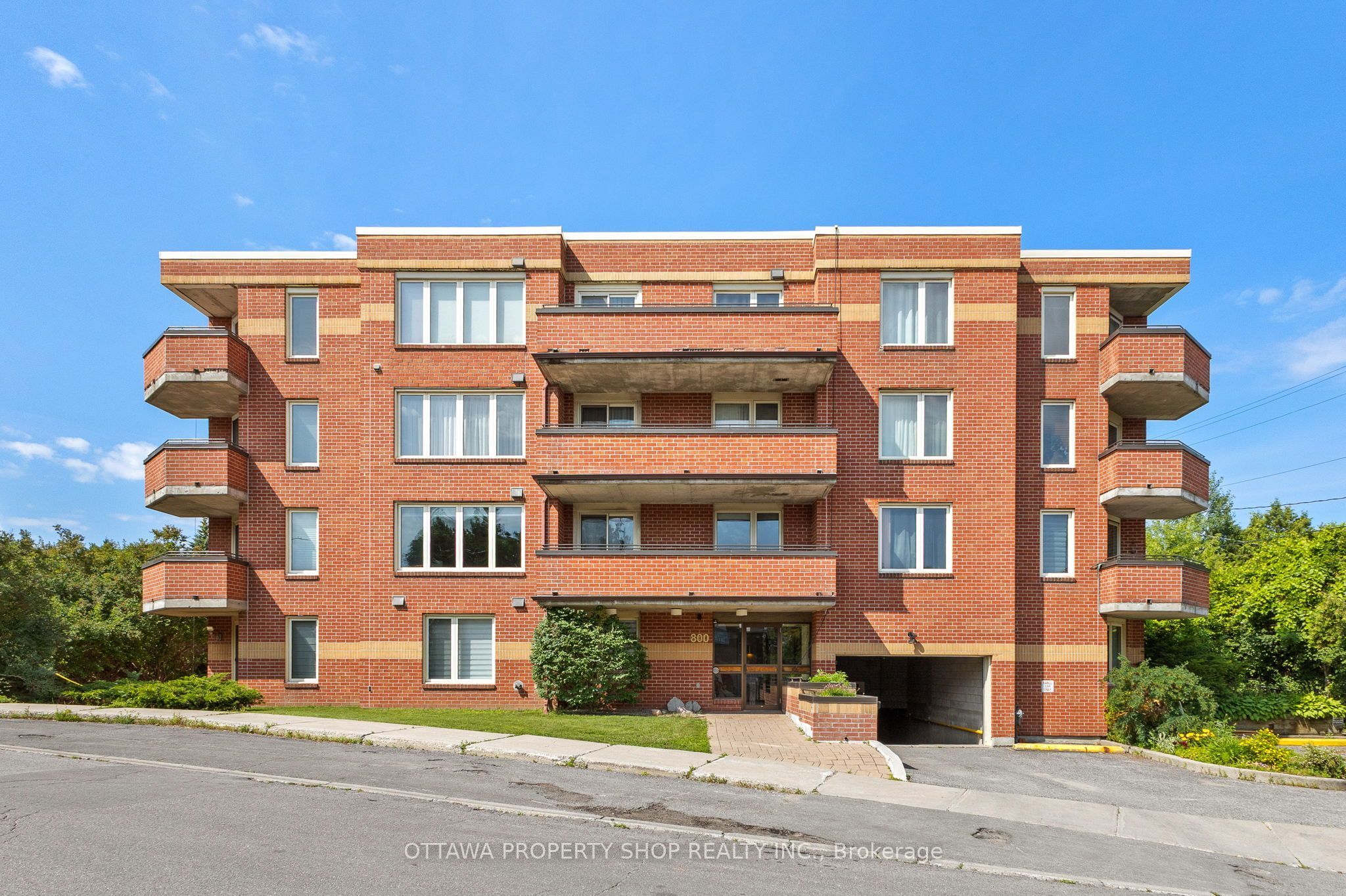 800 Mckellar Avenue 204, Carlingwood - Westboro and Area, ON K2A 2X5 photo 2