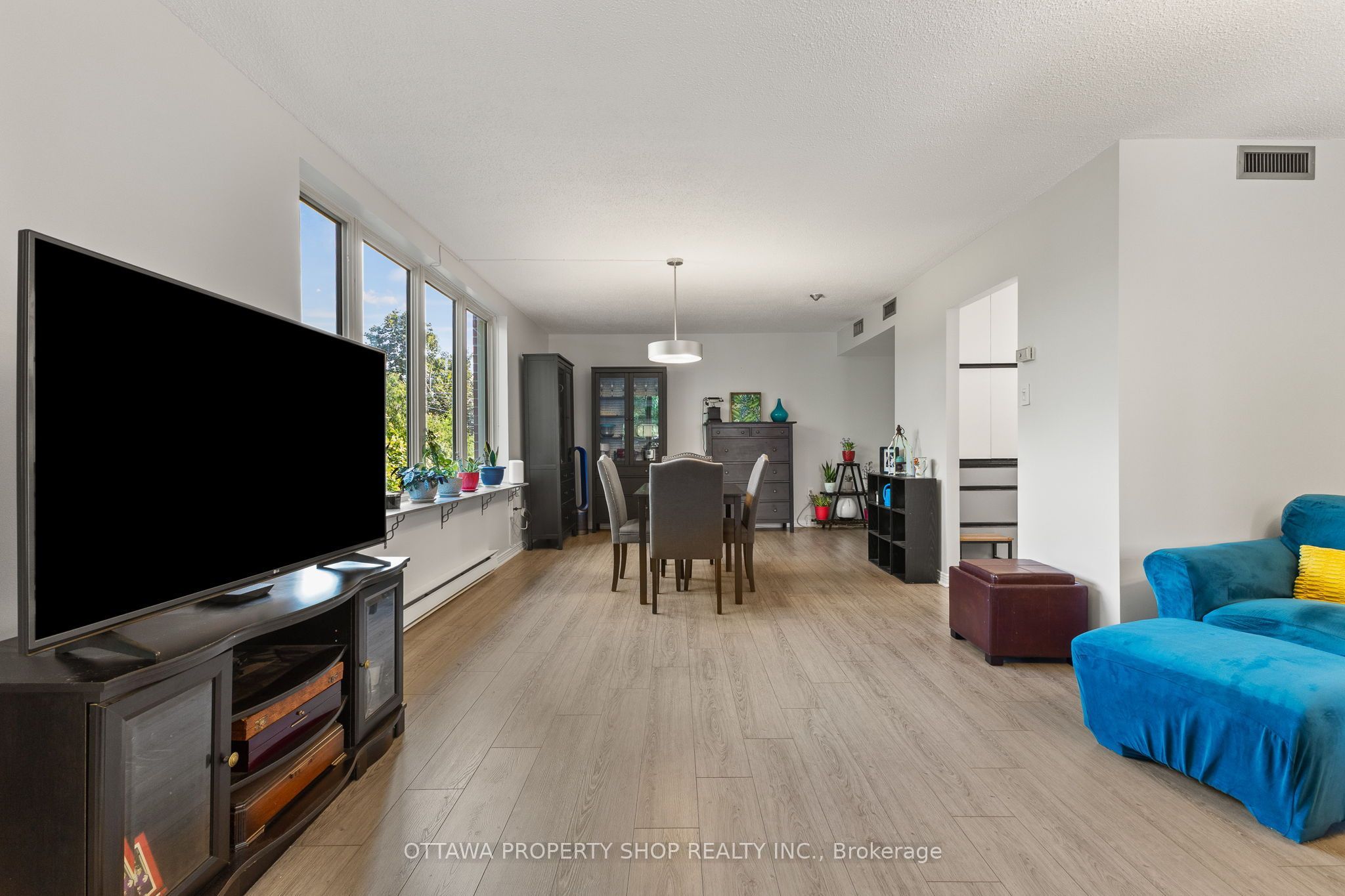 800 Mckellar Avenue 204, Carlingwood - Westboro and Area, ON K2A 2X5 photo 5