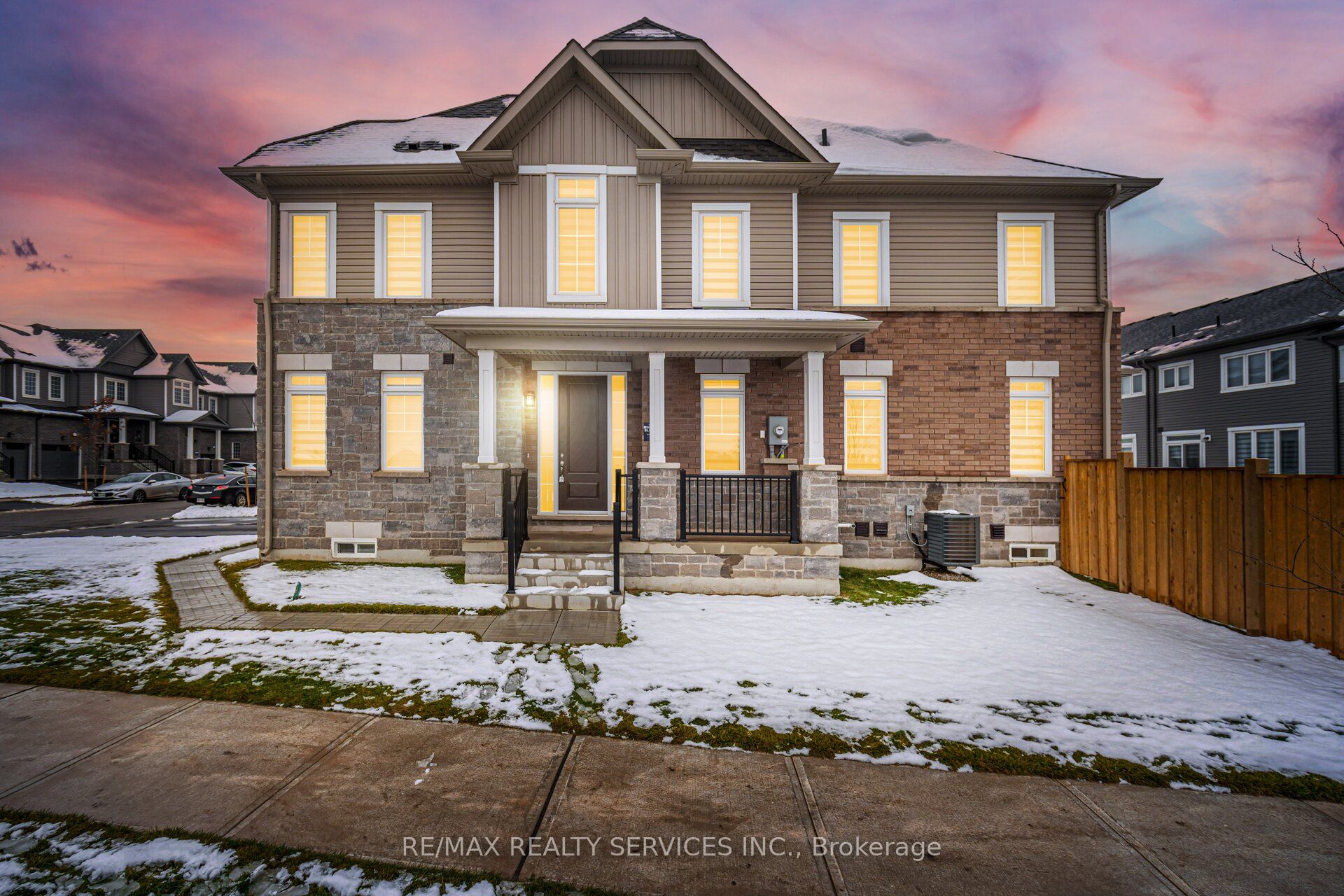 10 Conboy Drive, Erin, ON N0B 1T0 photo 2