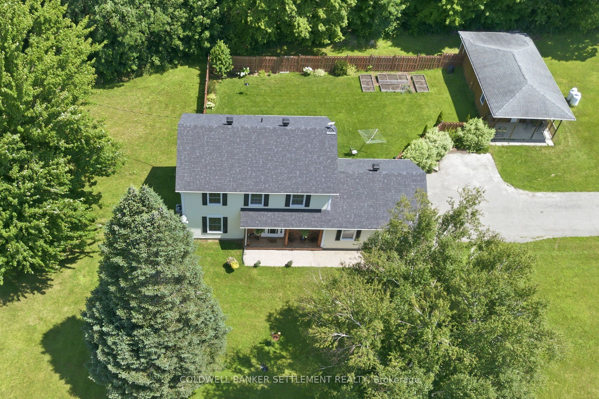 41 Rideau Ferry Road, Rideau Lakes, ON K0G 1L0 photo 5