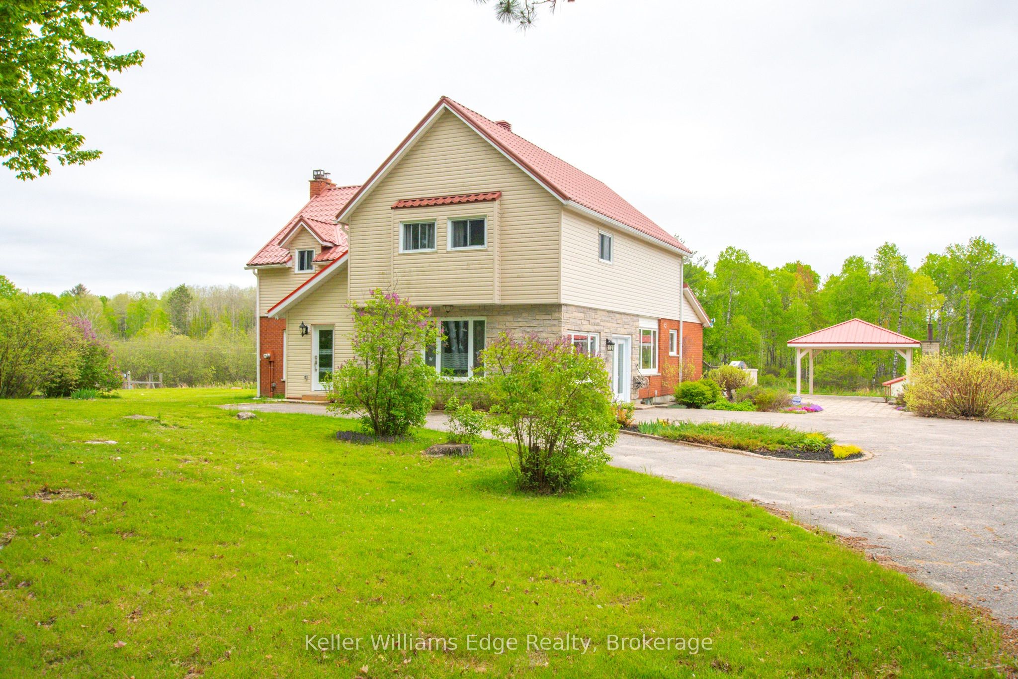 89 HILLS SIDING Road, Callander, ON P0H 1H0 photo 2