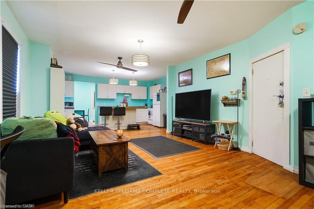 219 AVONDALE Street, Hamilton, ON L8L 7C4 photo 3