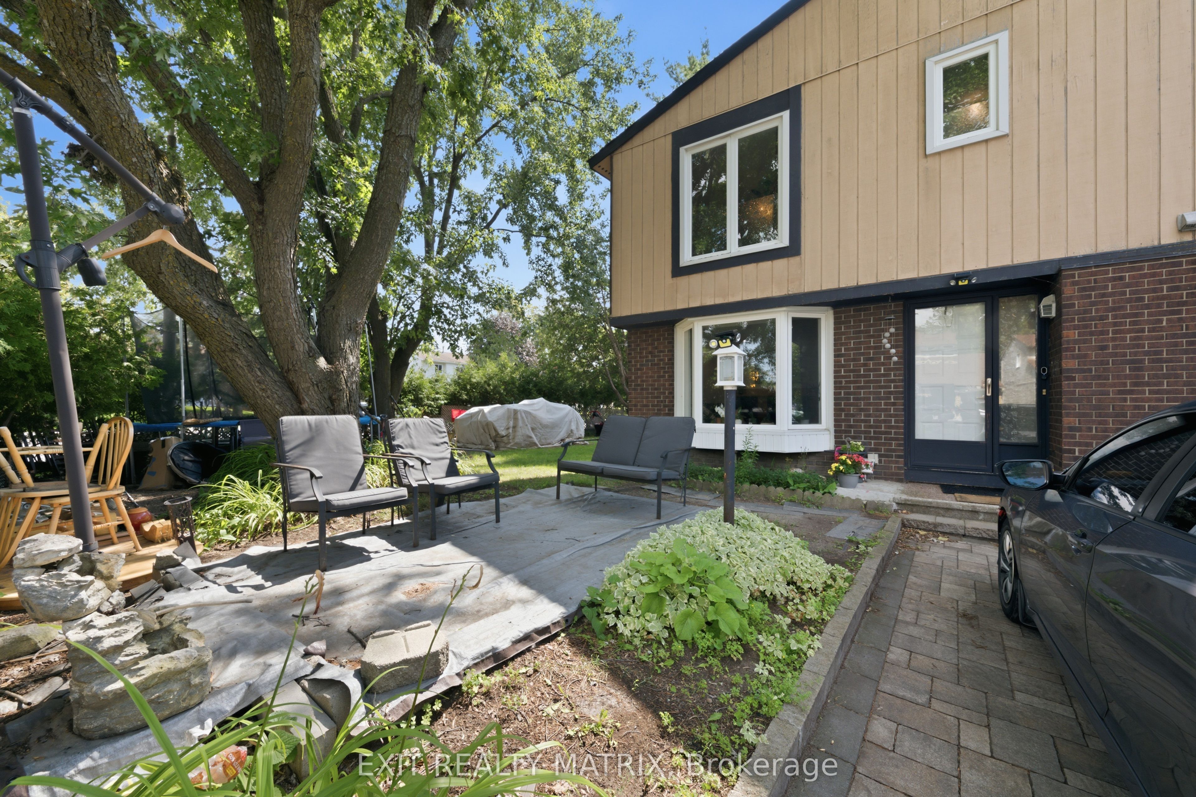 2 Ventnor Way, Barrhaven, ON K2J 1M3 photo 3