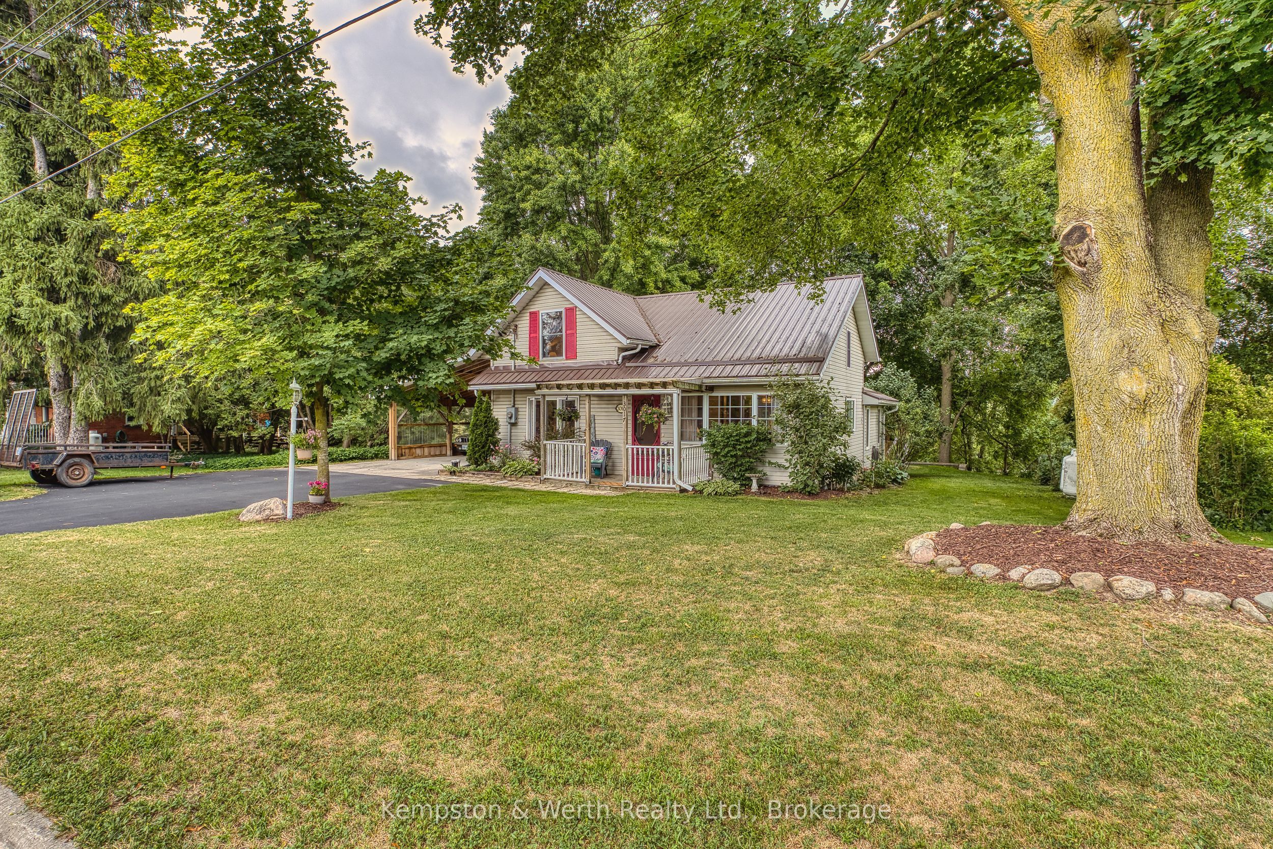 3017 Louisa Street, Howick, ON N0G 1V0 photo 2