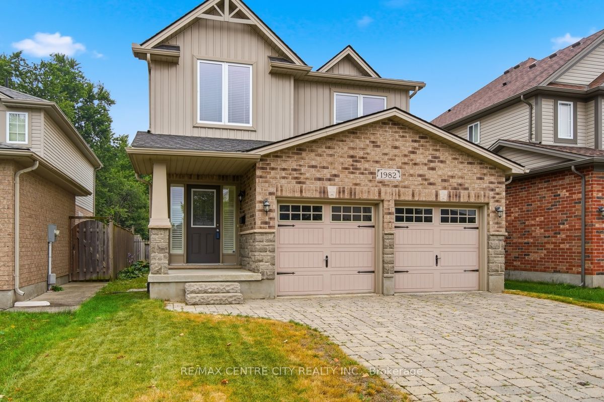 1982 Denview Avenue, London North, ON N6G 0G3 photo 2