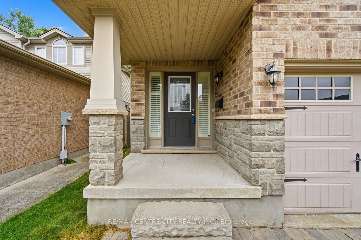 1982 Denview Avenue, London North, ON N6G 0G3 photo 3