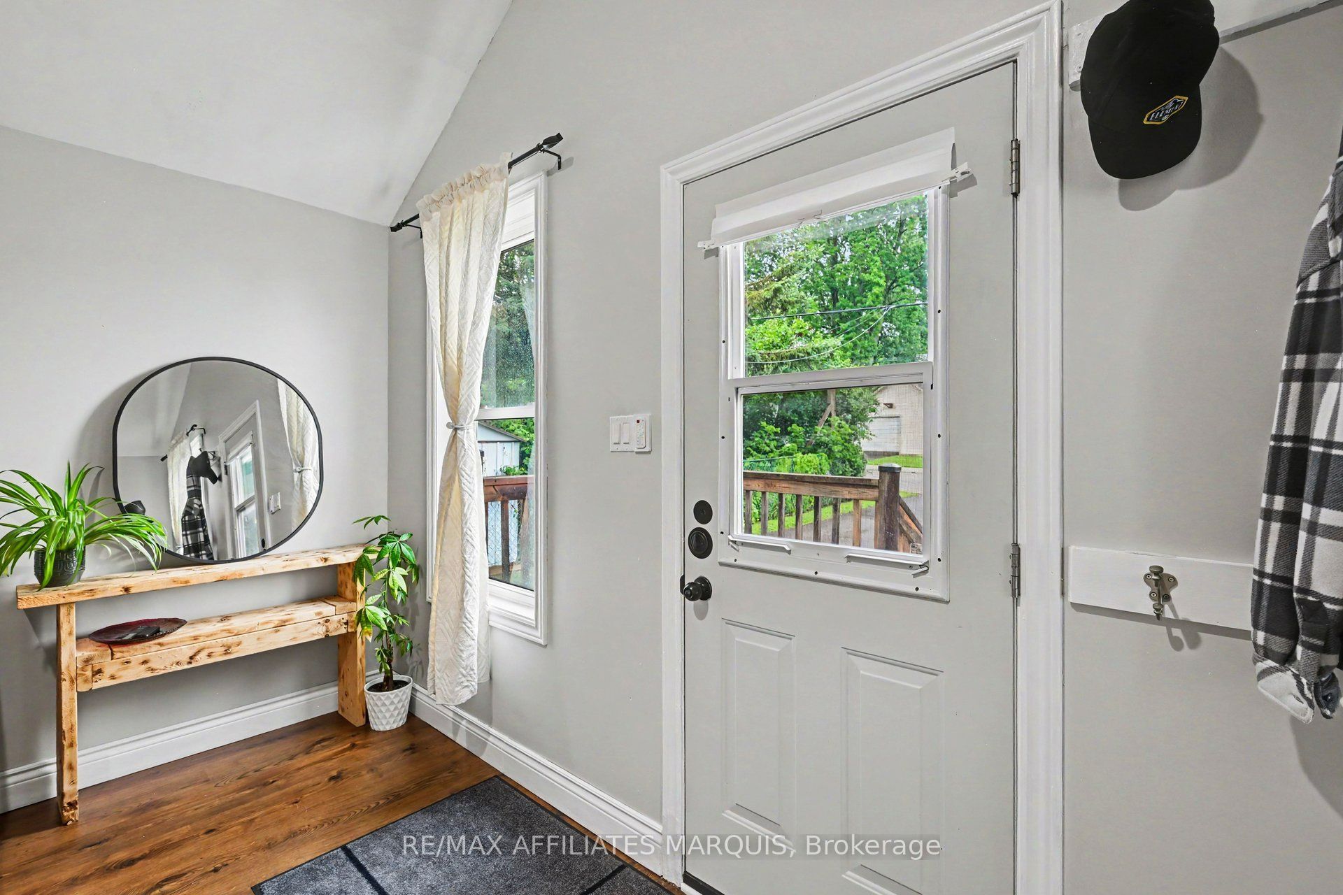 4 Lorne Street, Smiths Falls, ON K7A 3K5 photo 4