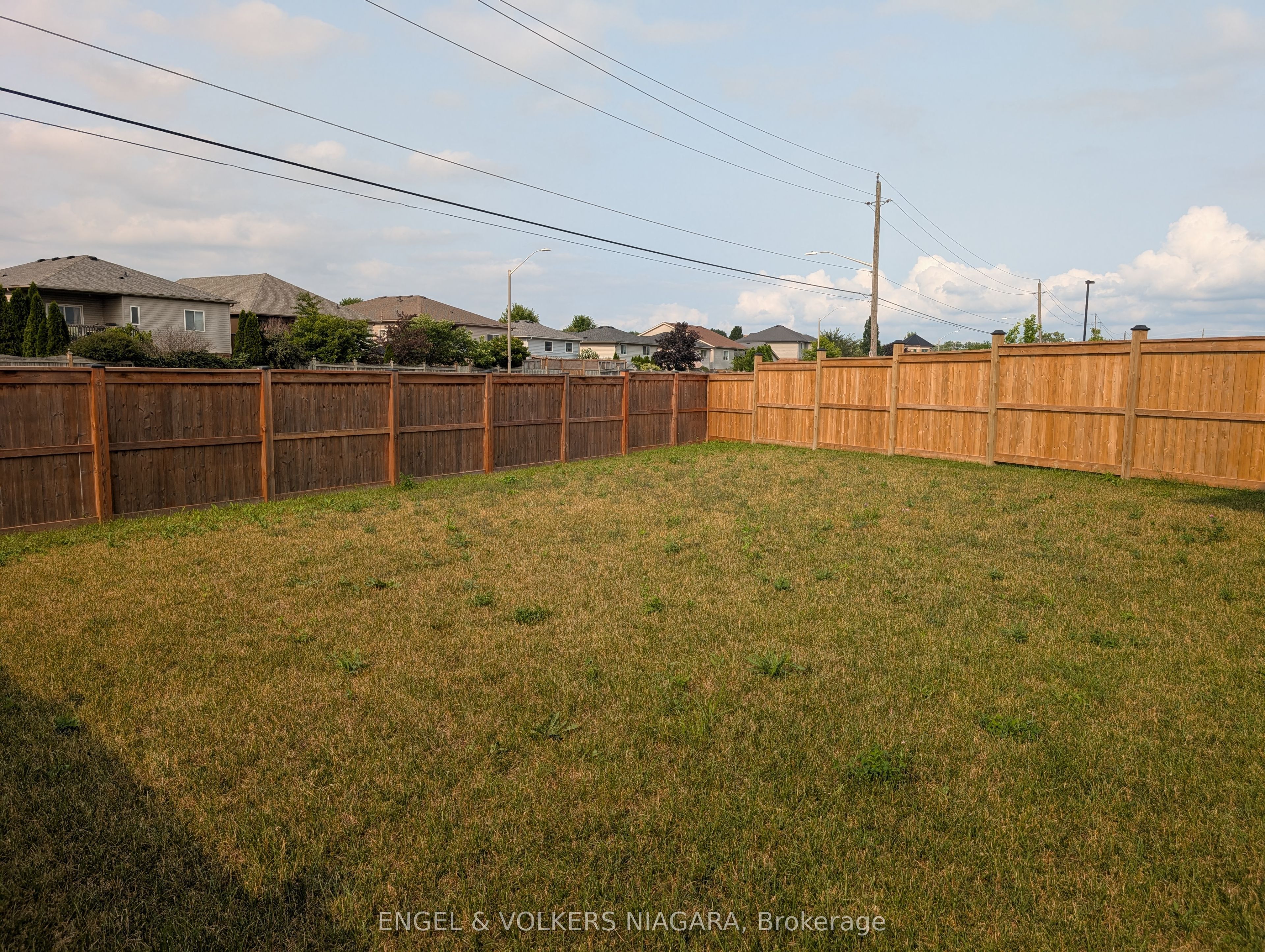 7330 Marvel Drive, Niagara Falls, ON L2H 3V5 photo 5