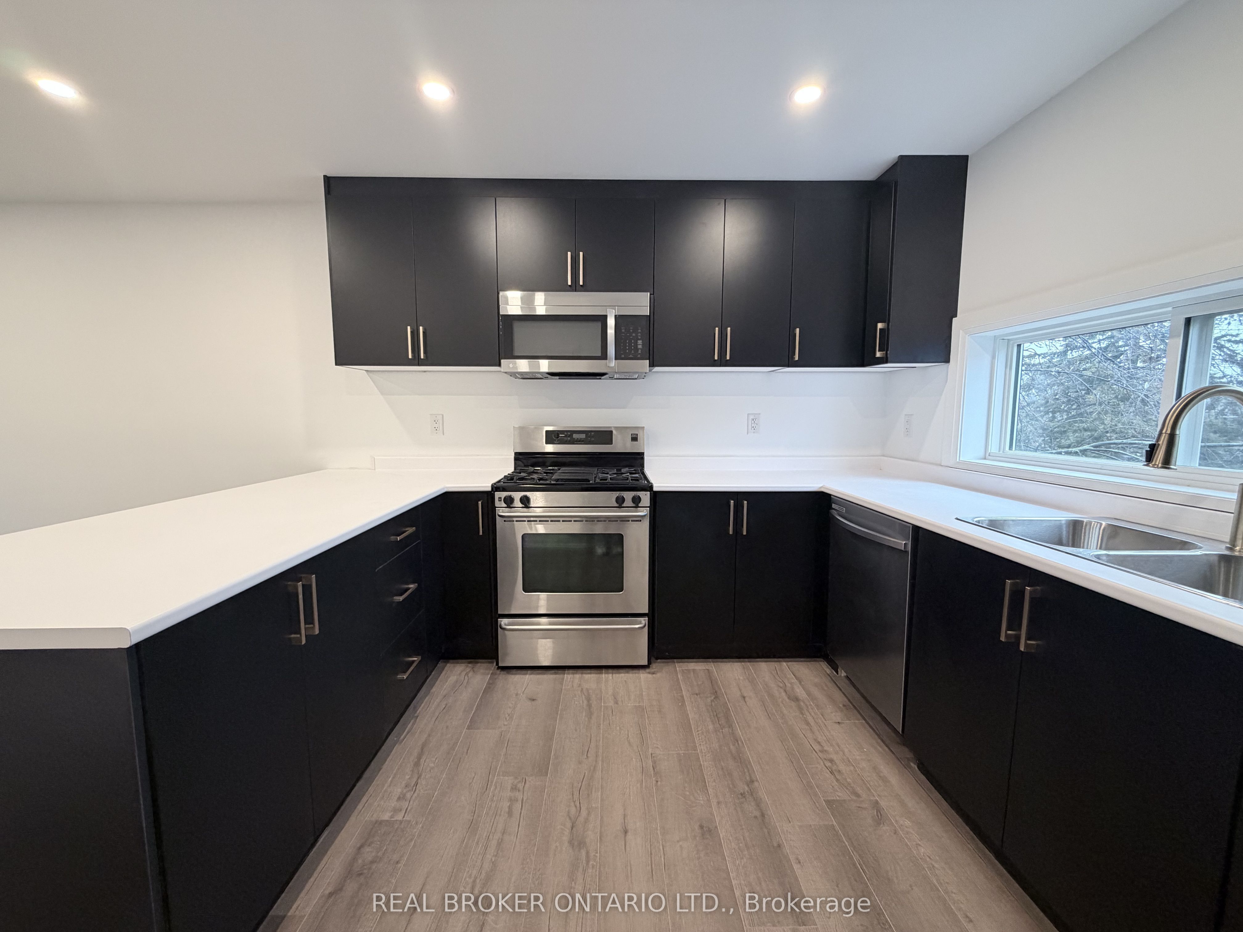 184 Ottawa Street S Upper, Hamilton, ON L8K 2E6 photo 4