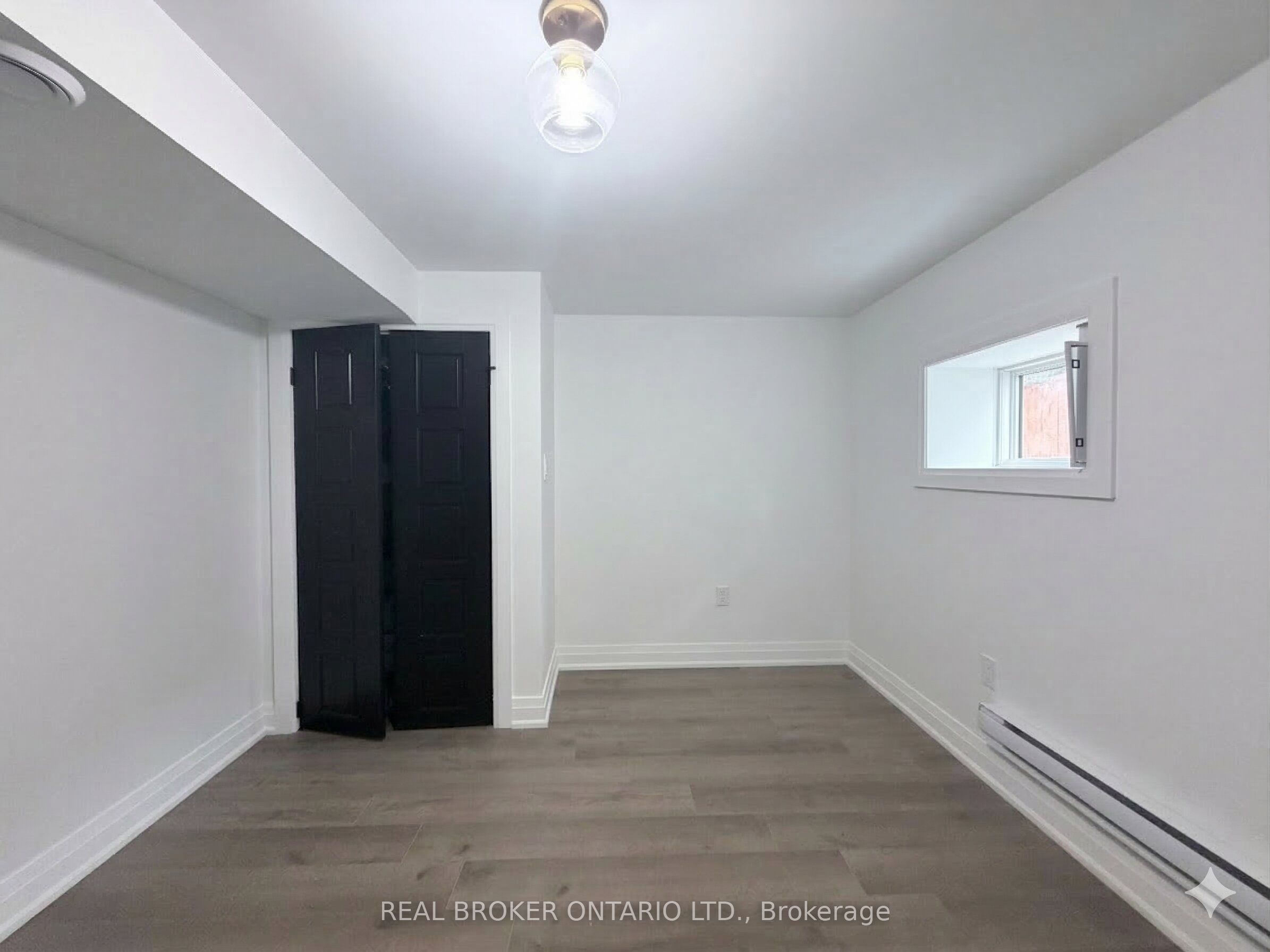 184 Ottawa Street S Basement, Hamilton, ON L8K 2E6 photo 5