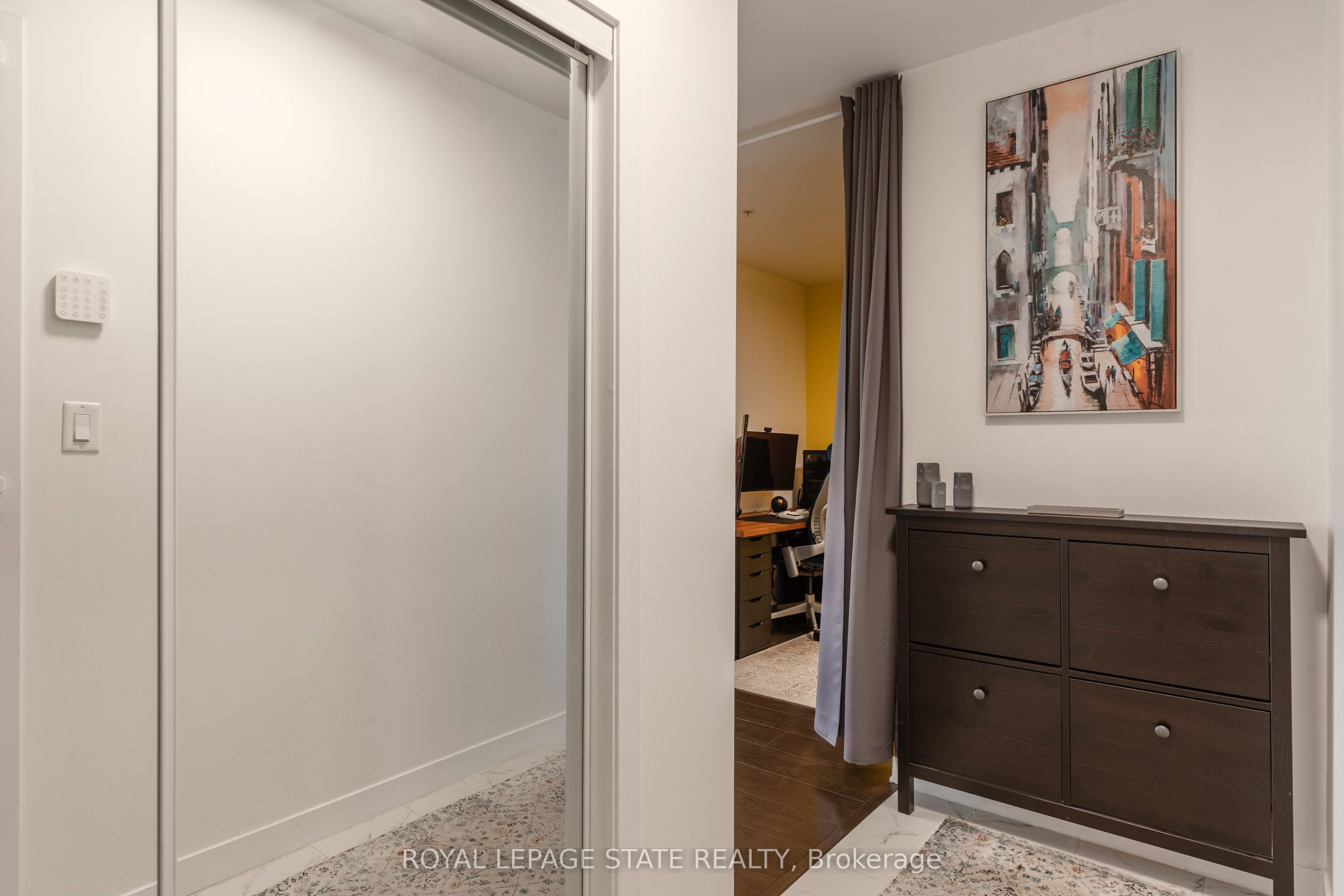 85 Robinson Street 1010, Hamilton, ON L8P 0B9 photo 4