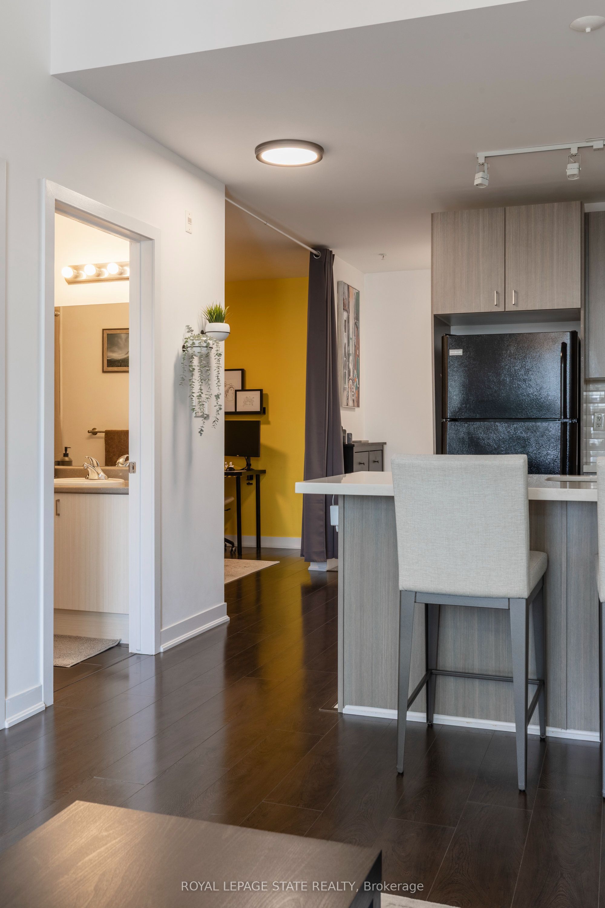85 Robinson Street 1010, Hamilton, ON L8P 0B9 photo 5