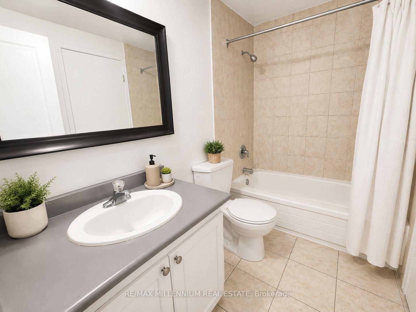 414 Stone Road 24, Guelph, ON N1G 3E1 photo 4
