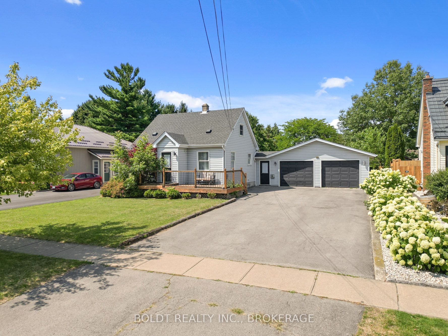 642 PENNER Road, Niagara-on-the-Lake, ON L0S 1J0 photo 2