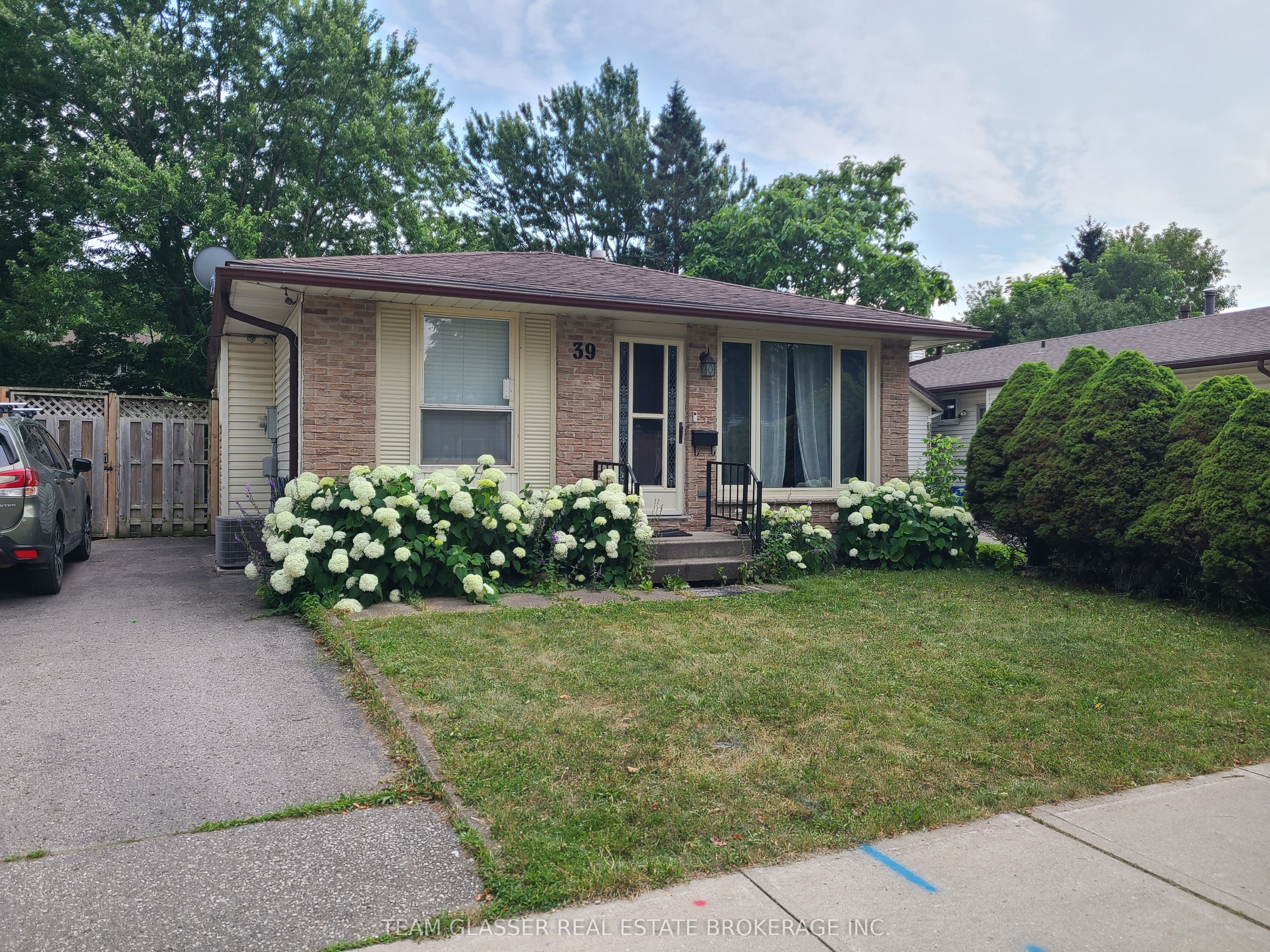 39 ARDSLEY Road, London North, ON N6G 3J4