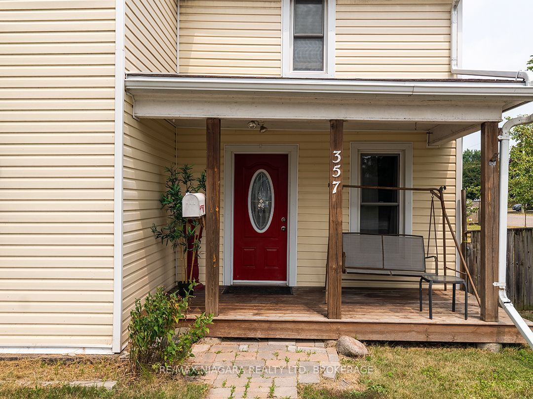 357 Main Street W, Port Colborne, ON L3K 3V9 photo 4