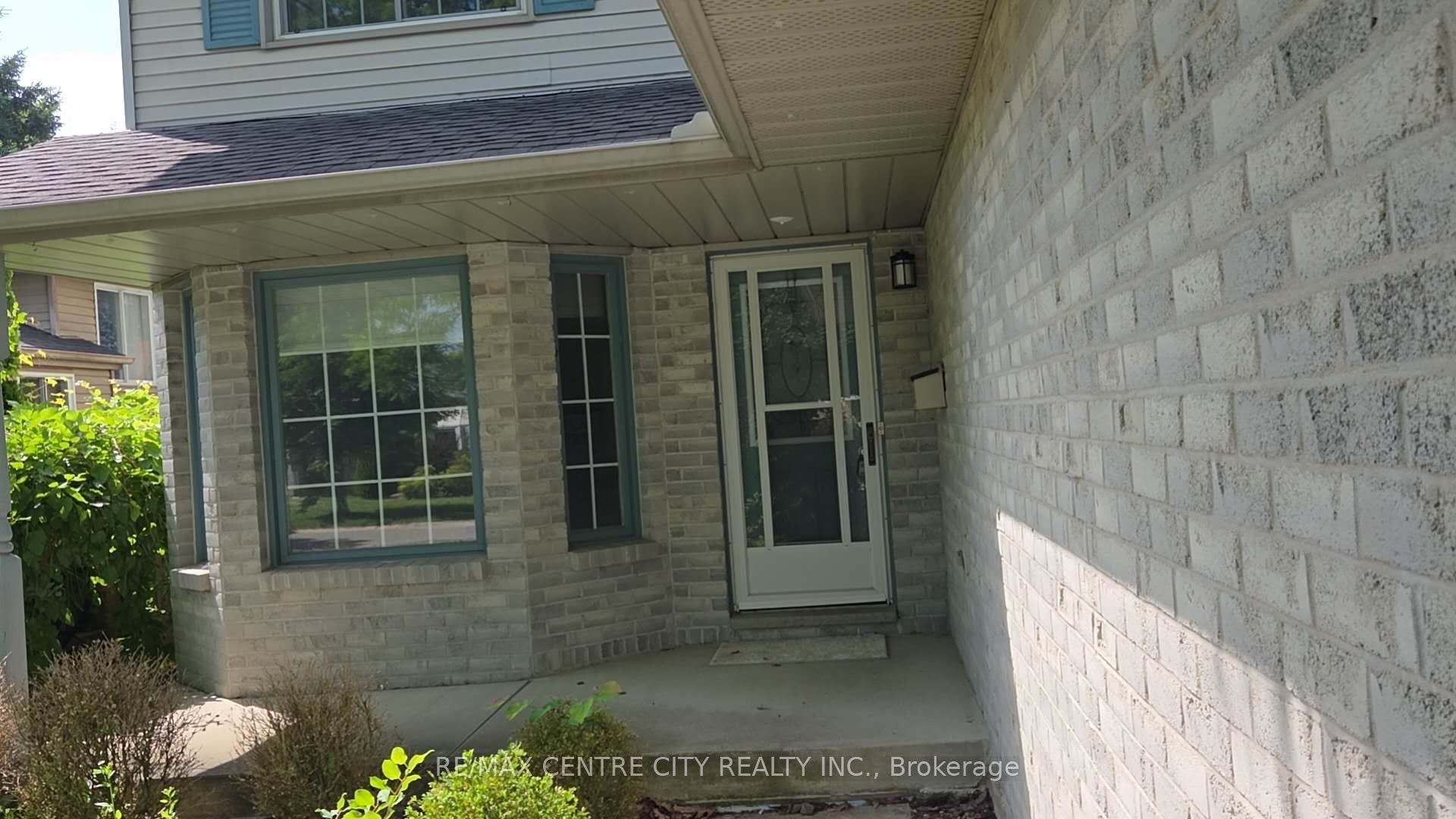 143 Brandy Lane Road, London North, ON N6G 4S8 photo 2