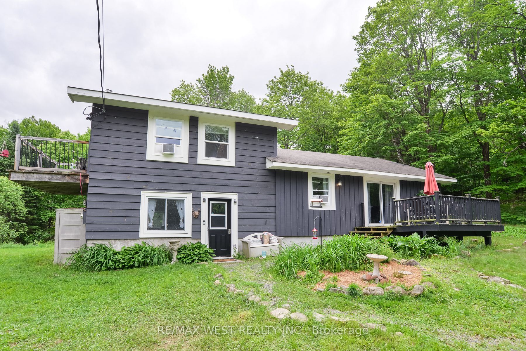365 Clearwater Lake Road, Huntsville, ON P0B 1L0 photo 3
