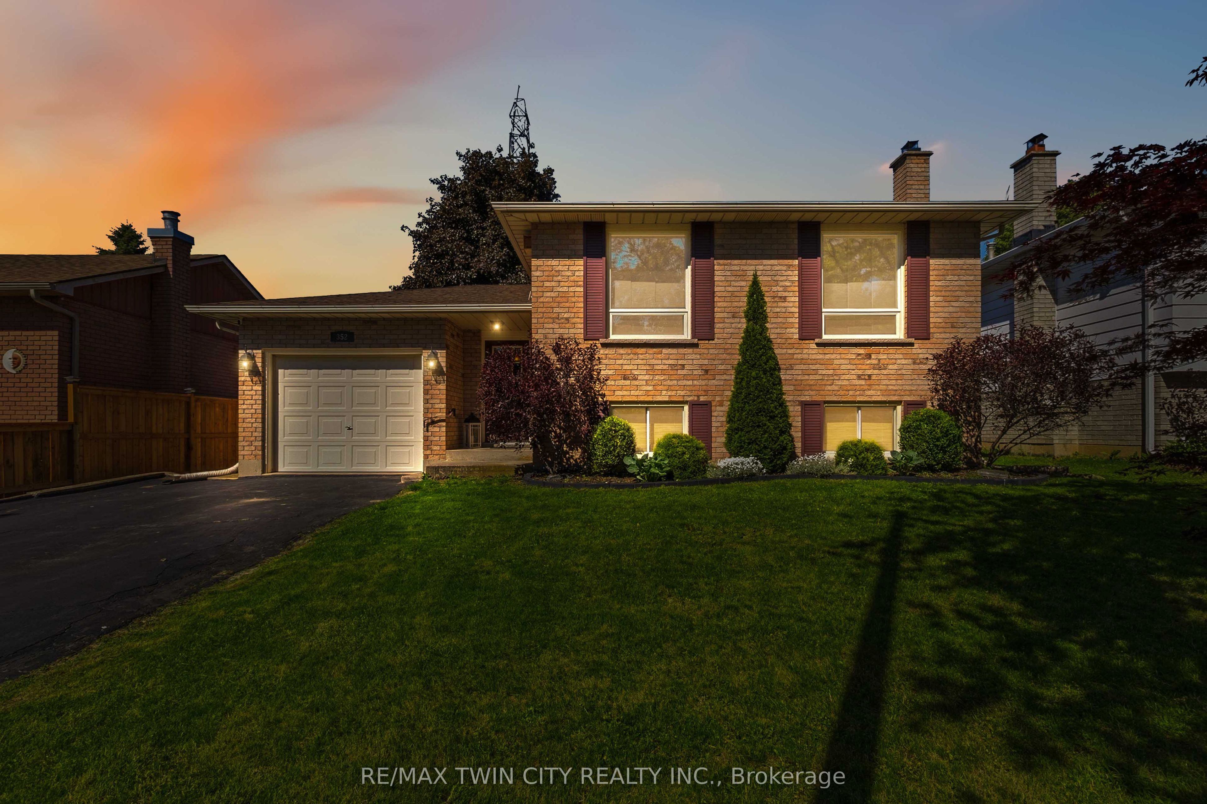 352 Brantwood Park Road, Brantford, ON N3P 1L2 photo 2