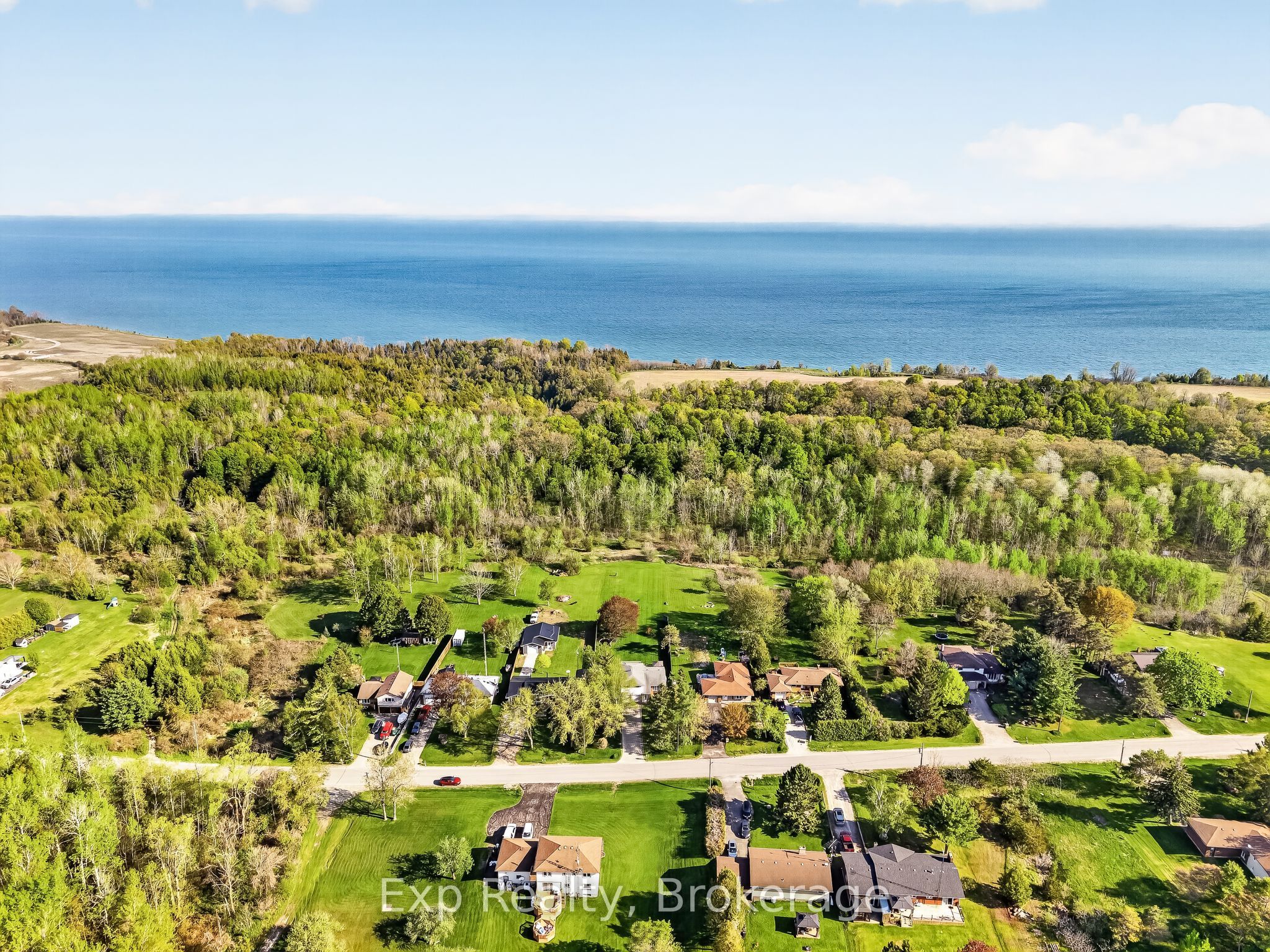 1175 Lakeshore Road, Port Hope, ON L1A 3V7 photo 2