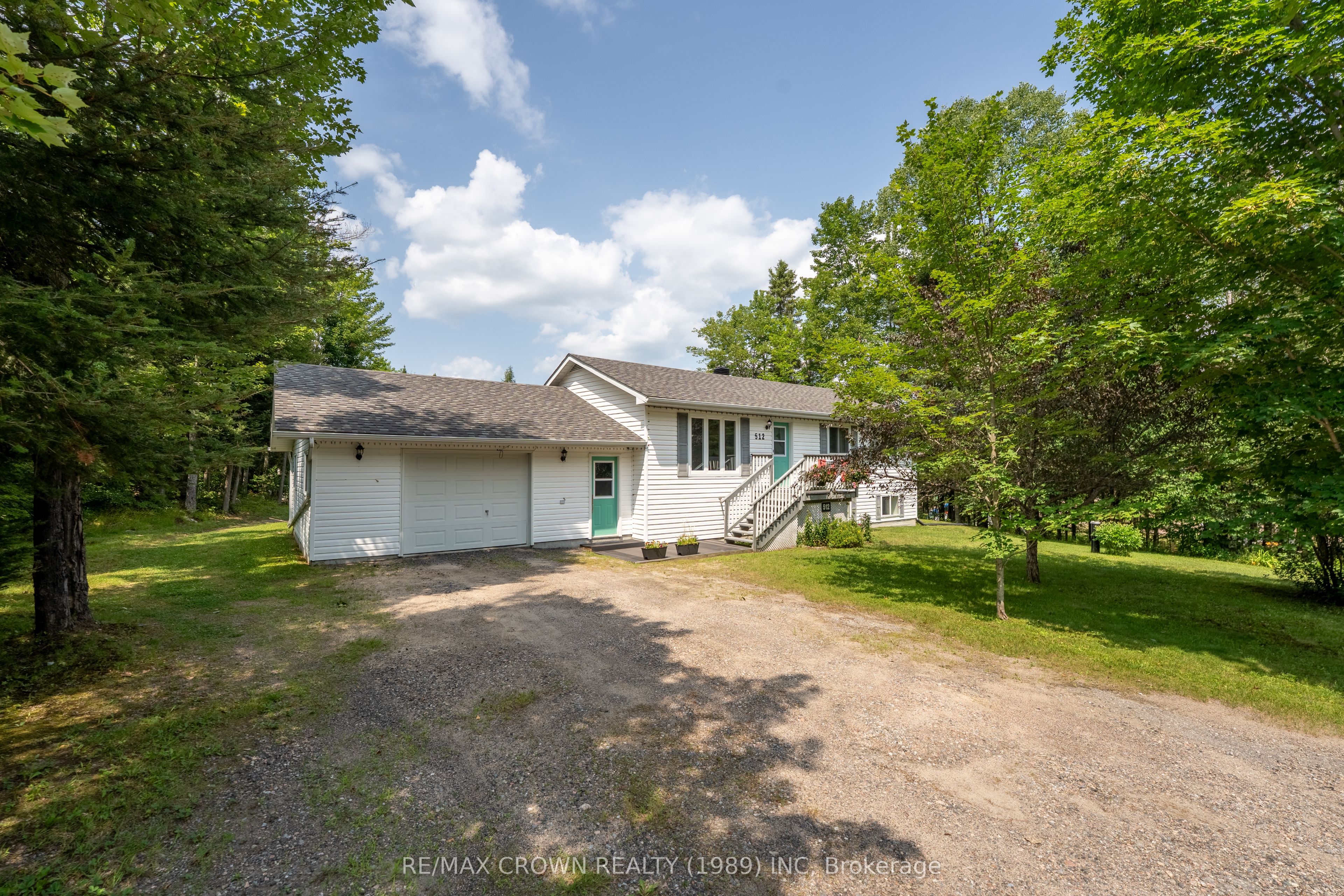 512 Maple Road, Bonfield, ON P0H 1E0 photo 4
