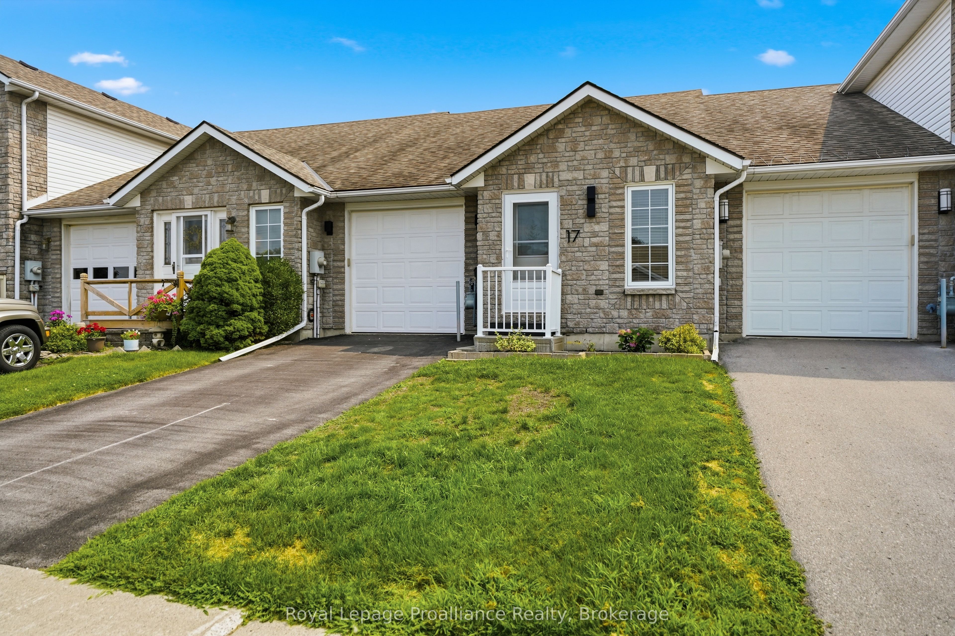 17 Alder Court, Belleville, ON K8P 5L5 photo 5