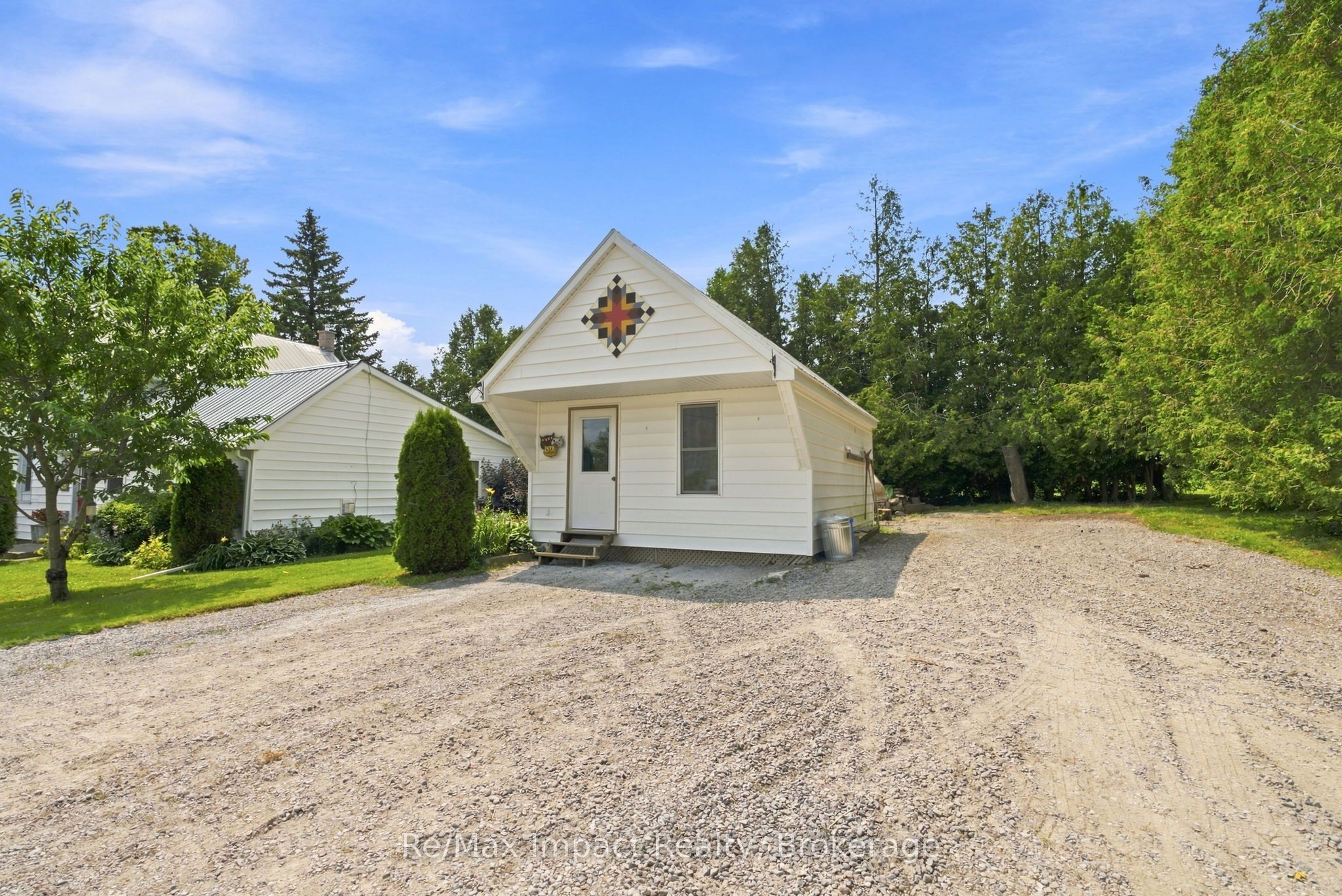 728 Larmer Line, Cavan Monaghan, ON K0L 1V0 photo 3