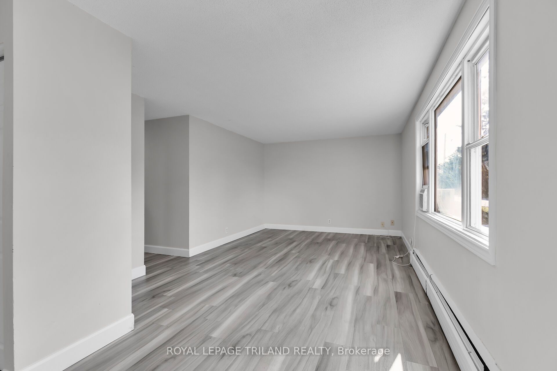 1566 Allen Place 2, London East, ON N5W 2V8