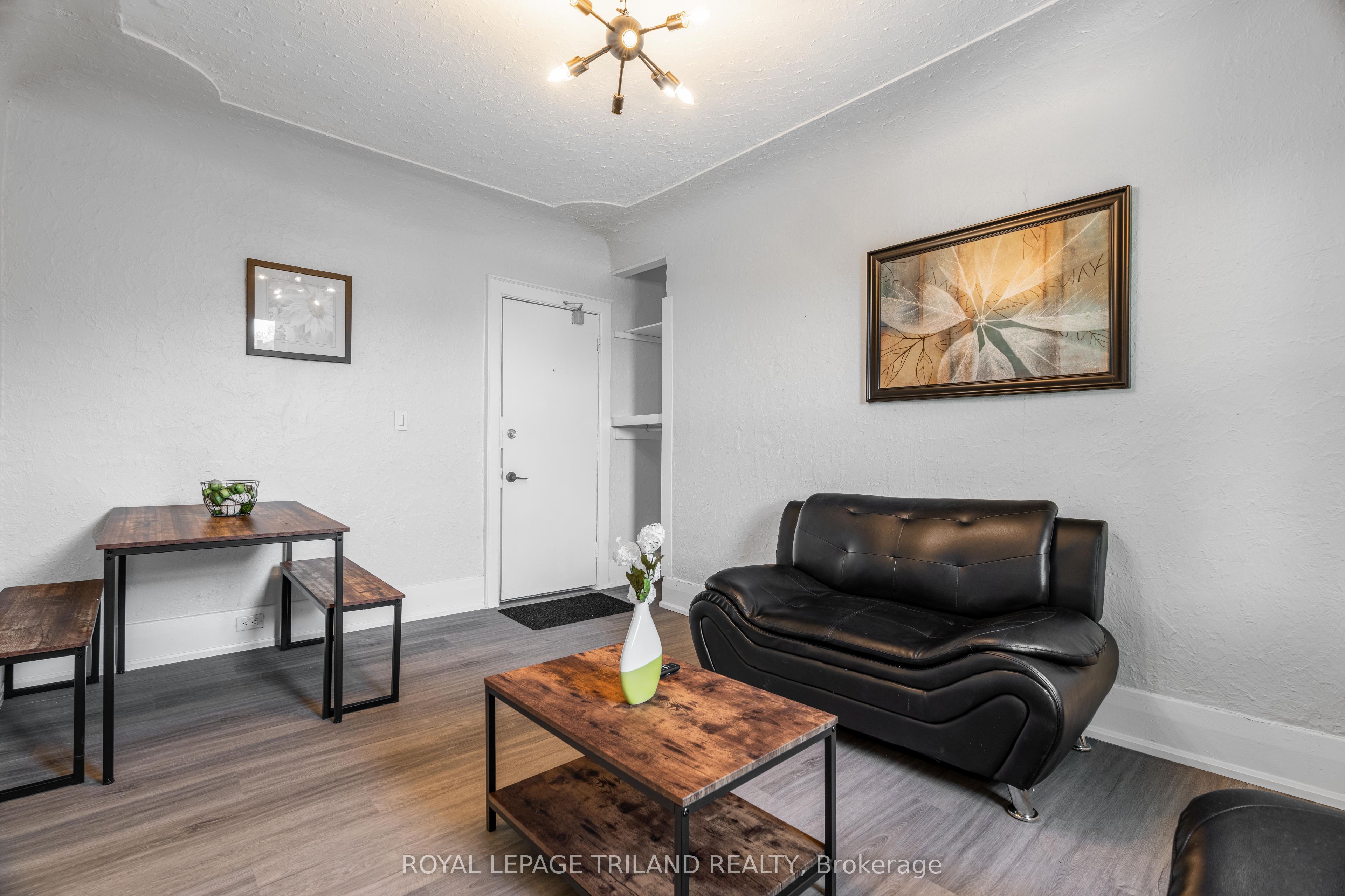 425 Mckenzie Avenue 8, London South, ON N6C 1V5 photo 4