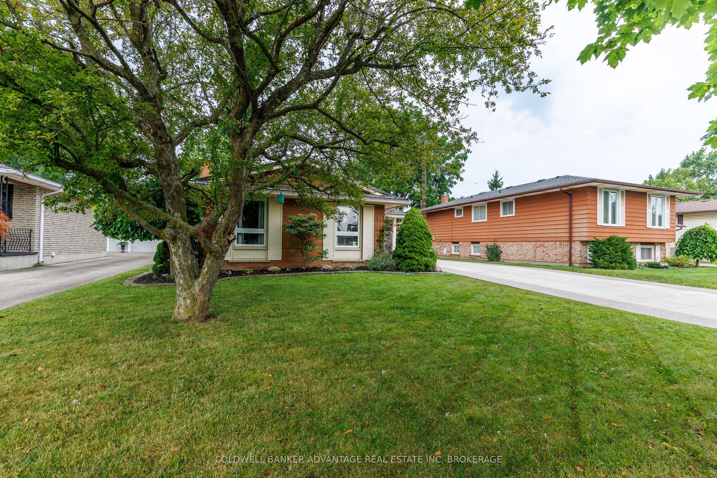 74 Pinehurst Drive, Welland, ON L3C 3J1 photo 4