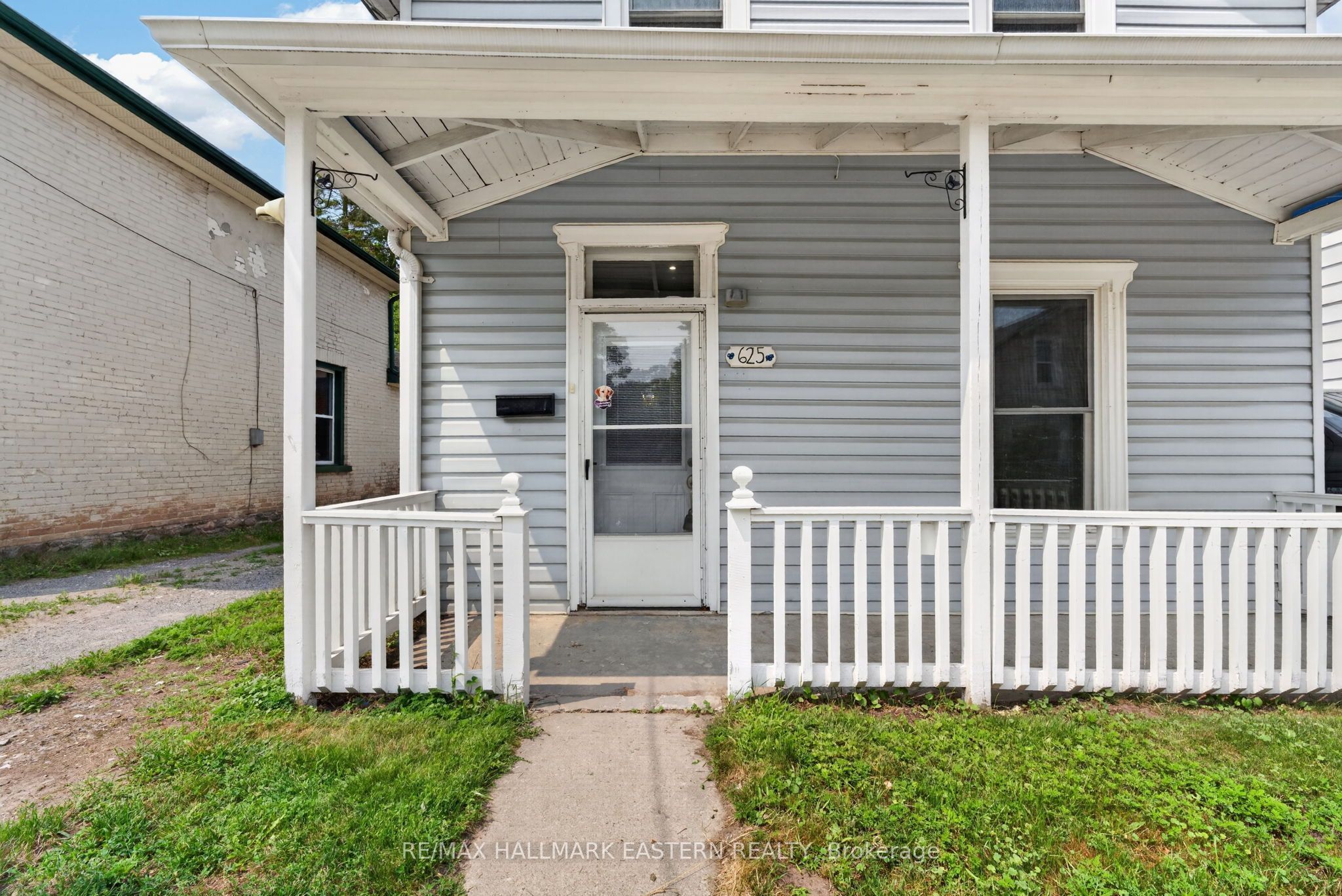 625 Union Street, Peterborough, ON K9H 3V4 photo 4