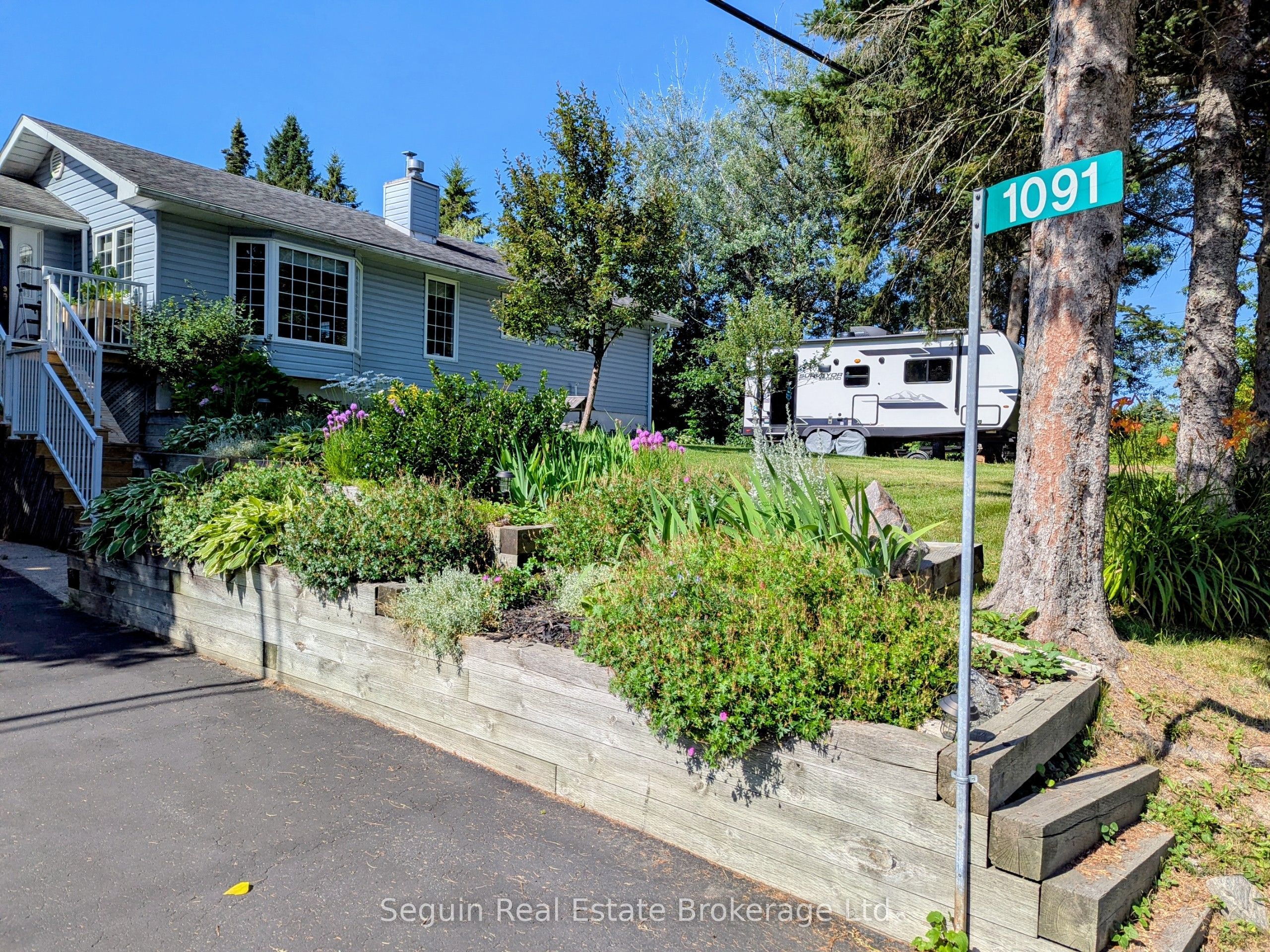 1091 HIGHWAY 518 Highway, Seguin, ON P2A 0B6 photo 4