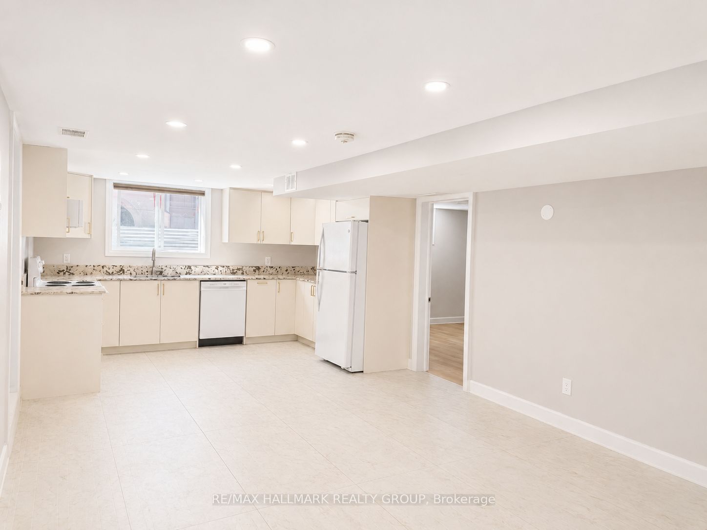735 Borthwick Avenue, Overbrook - Castleheights and Area, ON K1K 2M3 photo 4