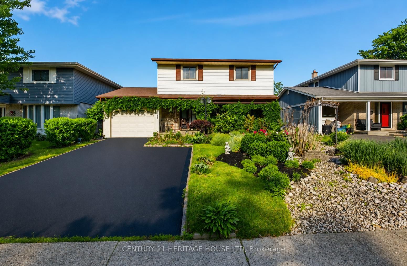 106 Memorial Drive, Brantford, ON N3R 5S3