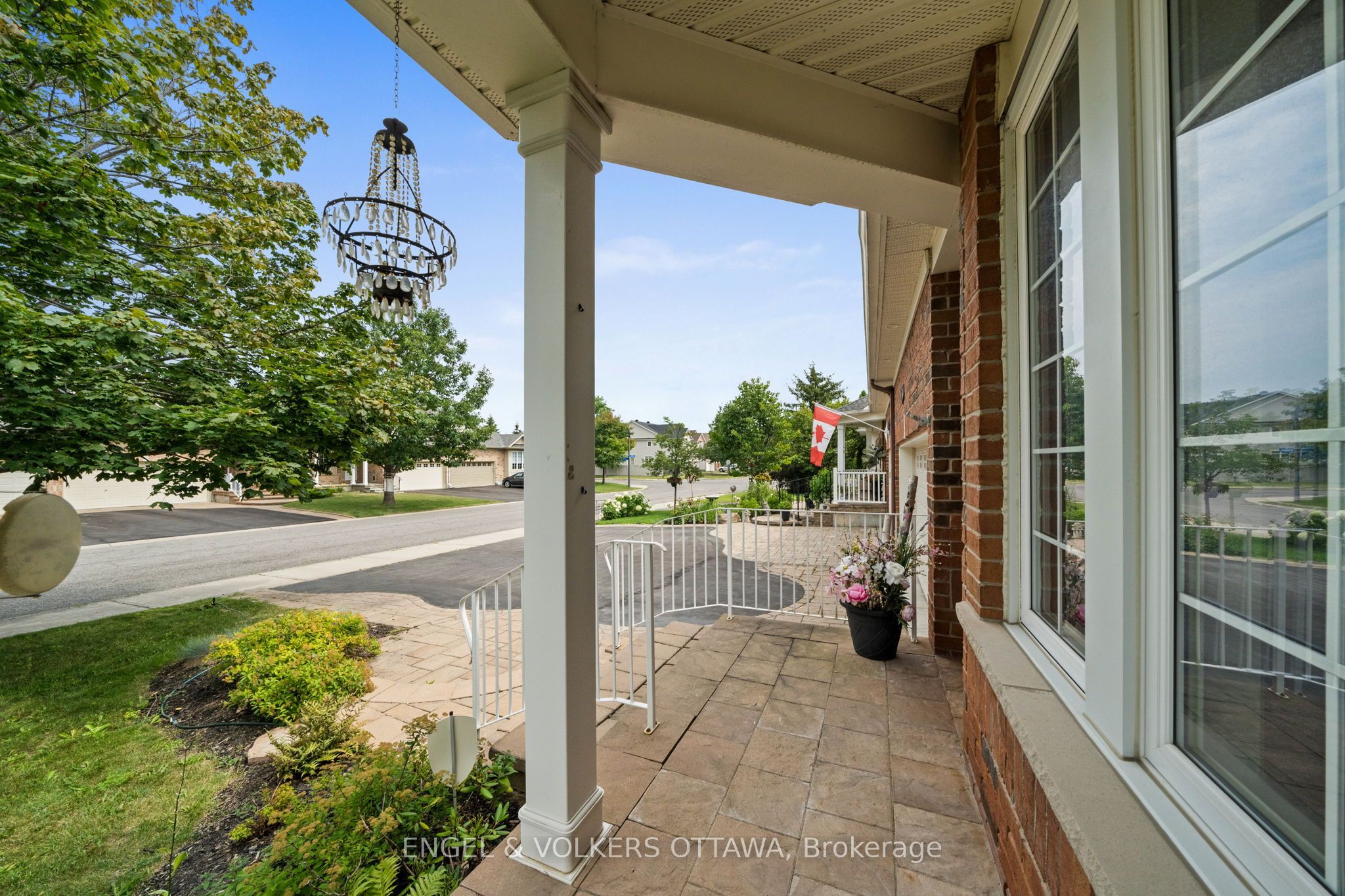 205 Cairnsmore Circle, Barrhaven, ON K2J 0G4 photo 3