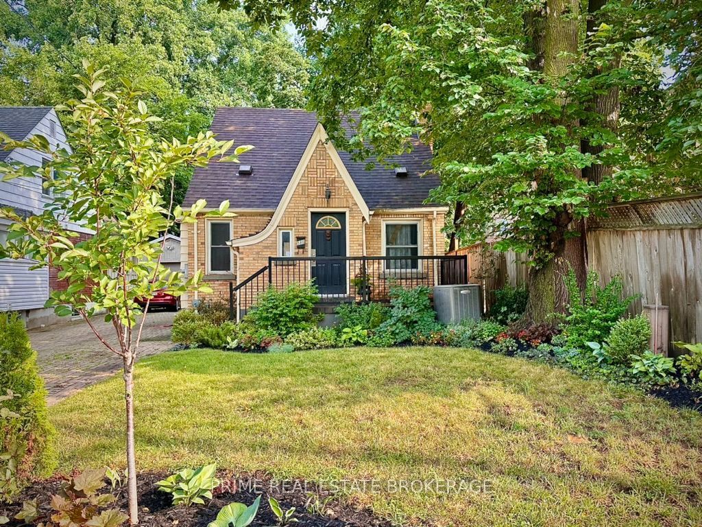 586 Cheapside Street, London East, ON N5Y 3X8