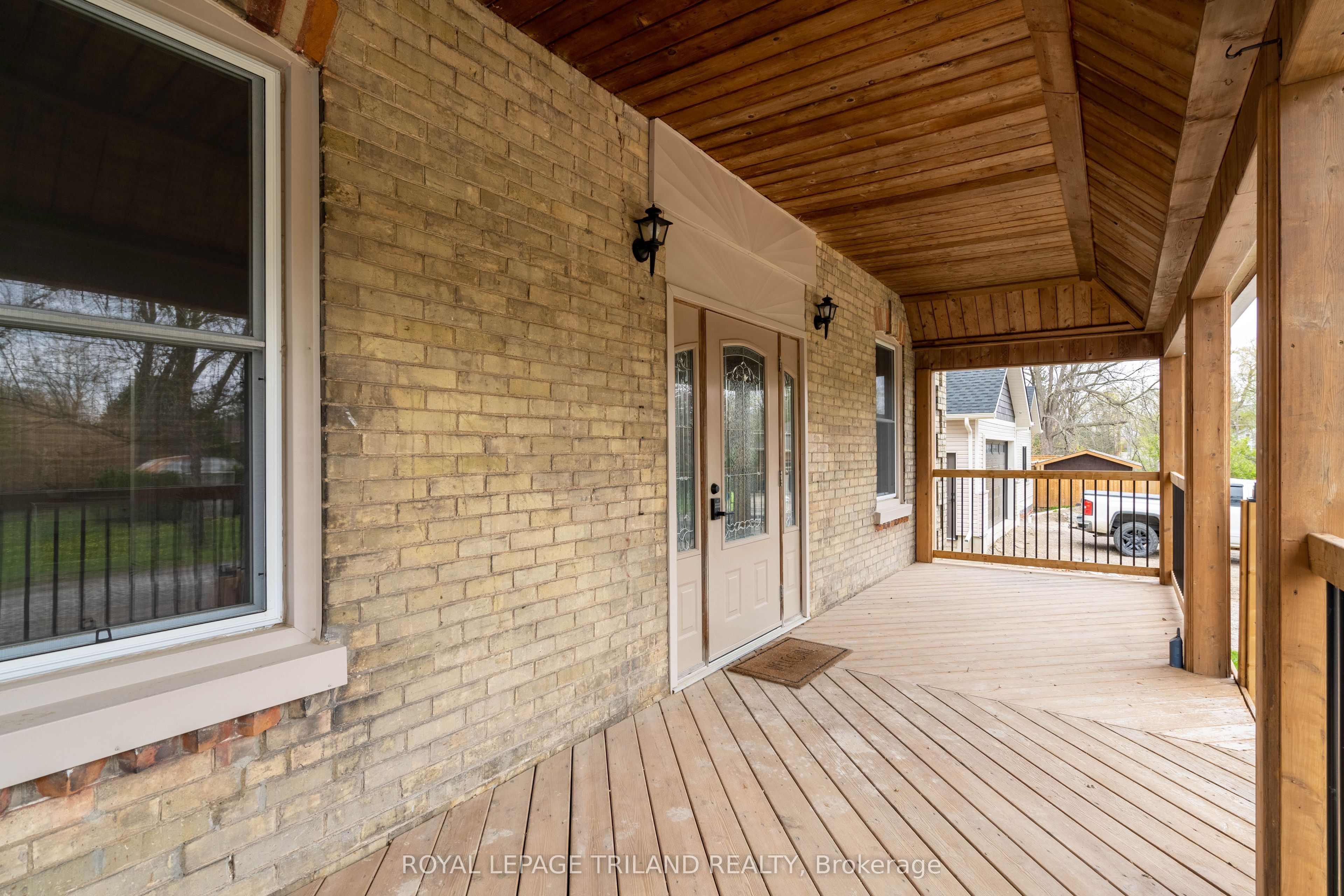 191 Catherine Street, North Middlesex, ON N0M 2K0 photo 4