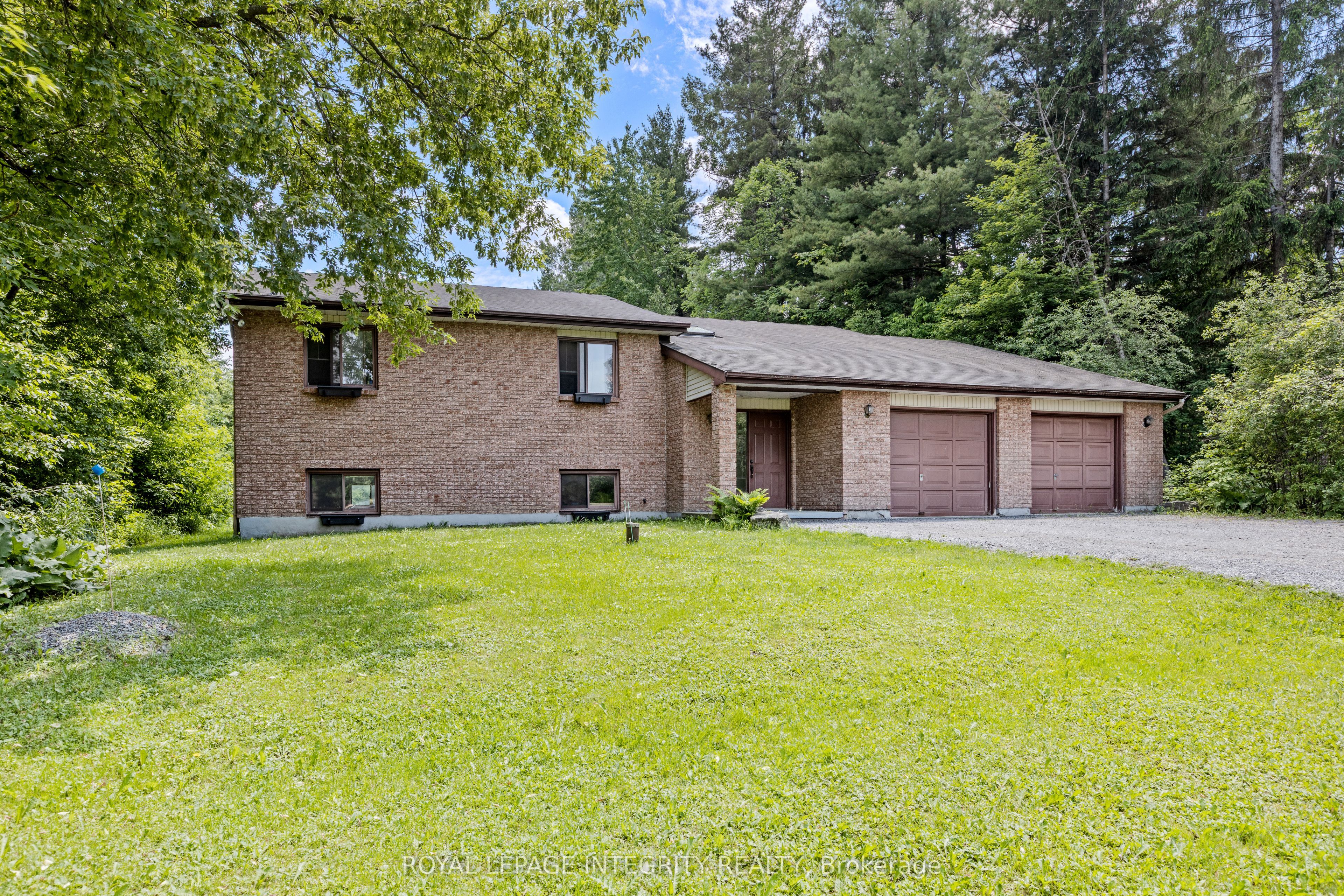 1702 Century Road, Manotick - Kars - Rideau Twp and Area, ON K0A 2E0 photo 2