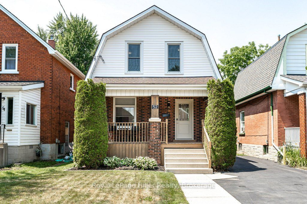 30 Centre Street, Stratford, ON N5A 1E3 photo 2
