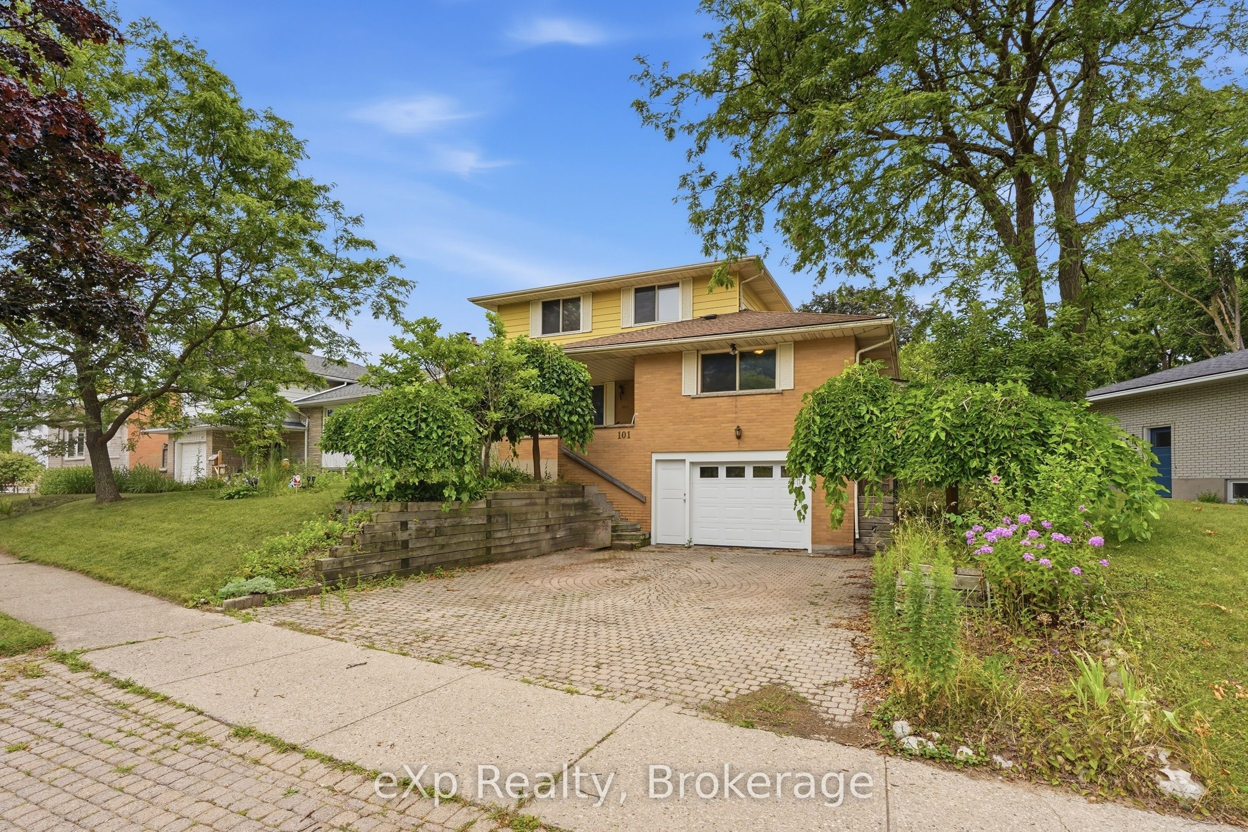 101 Crosby Drive, Kitchener, ON N2B 2L1 photo 4