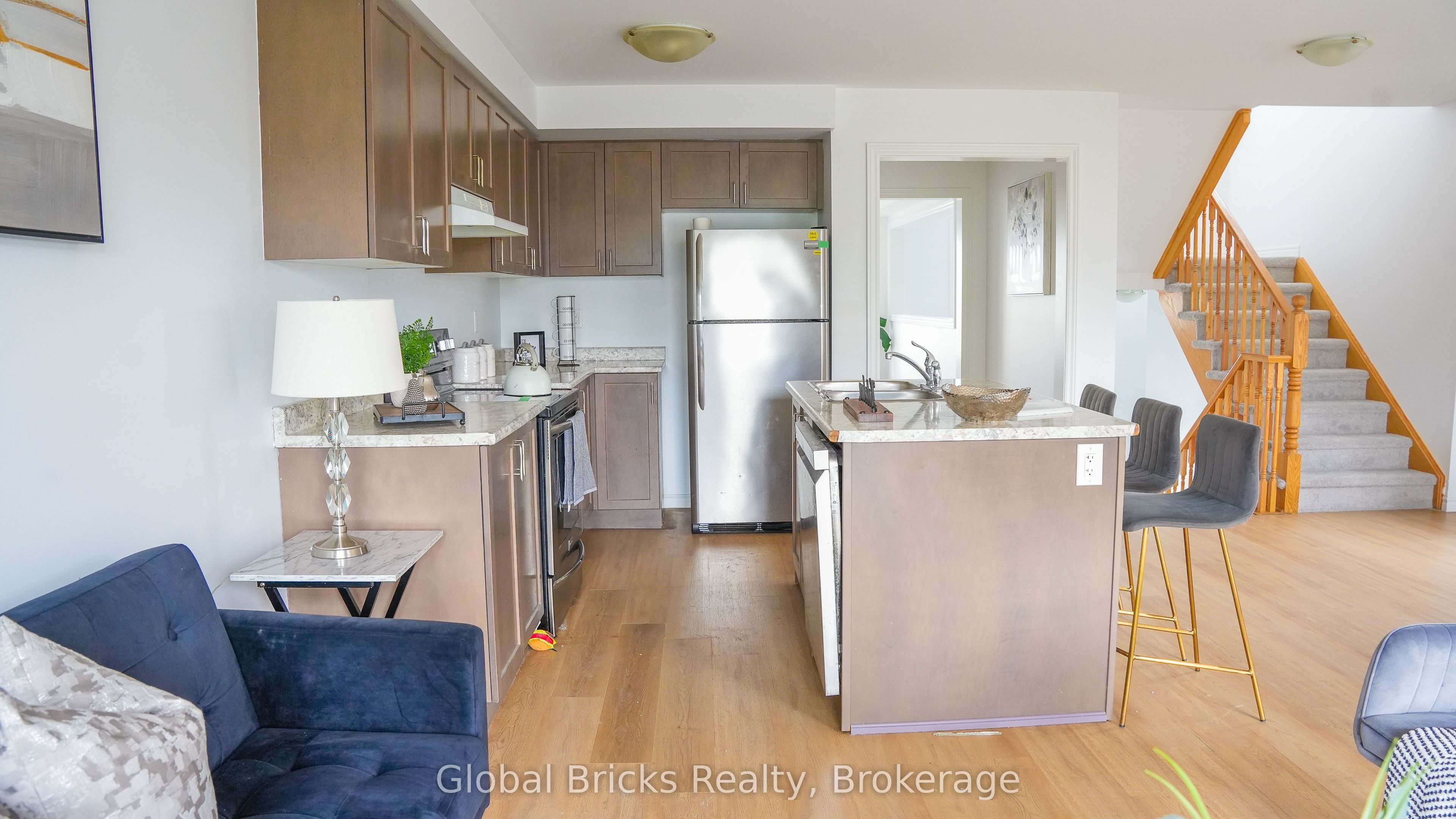 755 Linden Drive 6, Cambridge, ON N3H 0E4 photo 4
