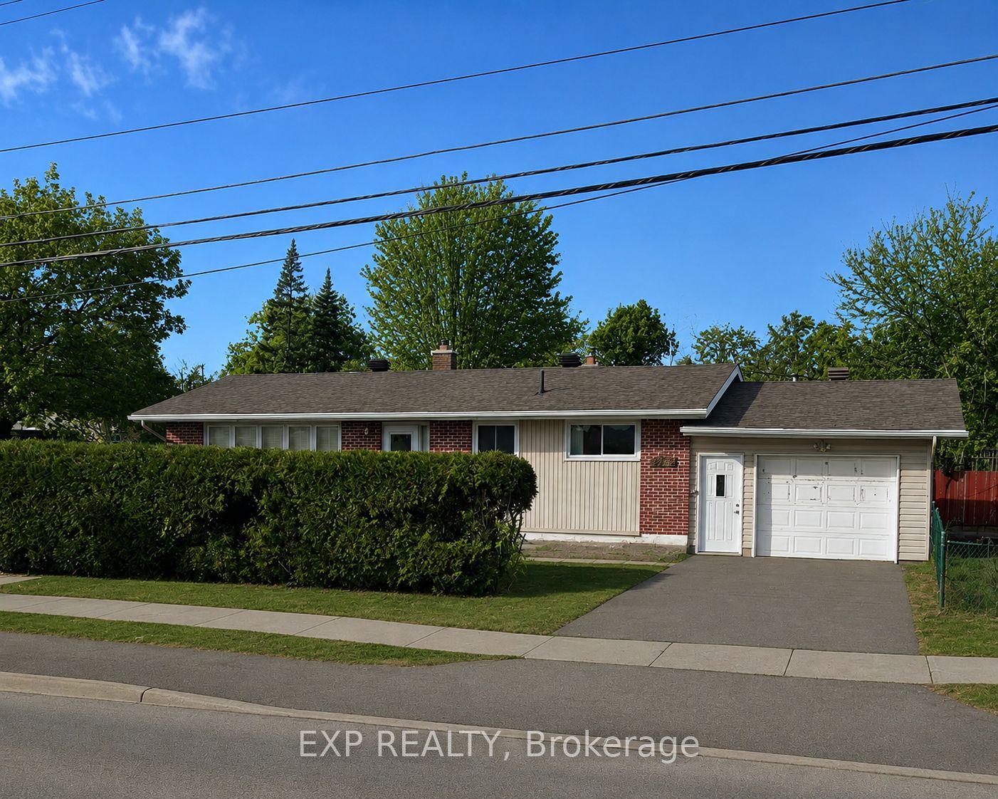 2473 Walkley Road, Elmvale Acres and Area, ON K1G 3H2