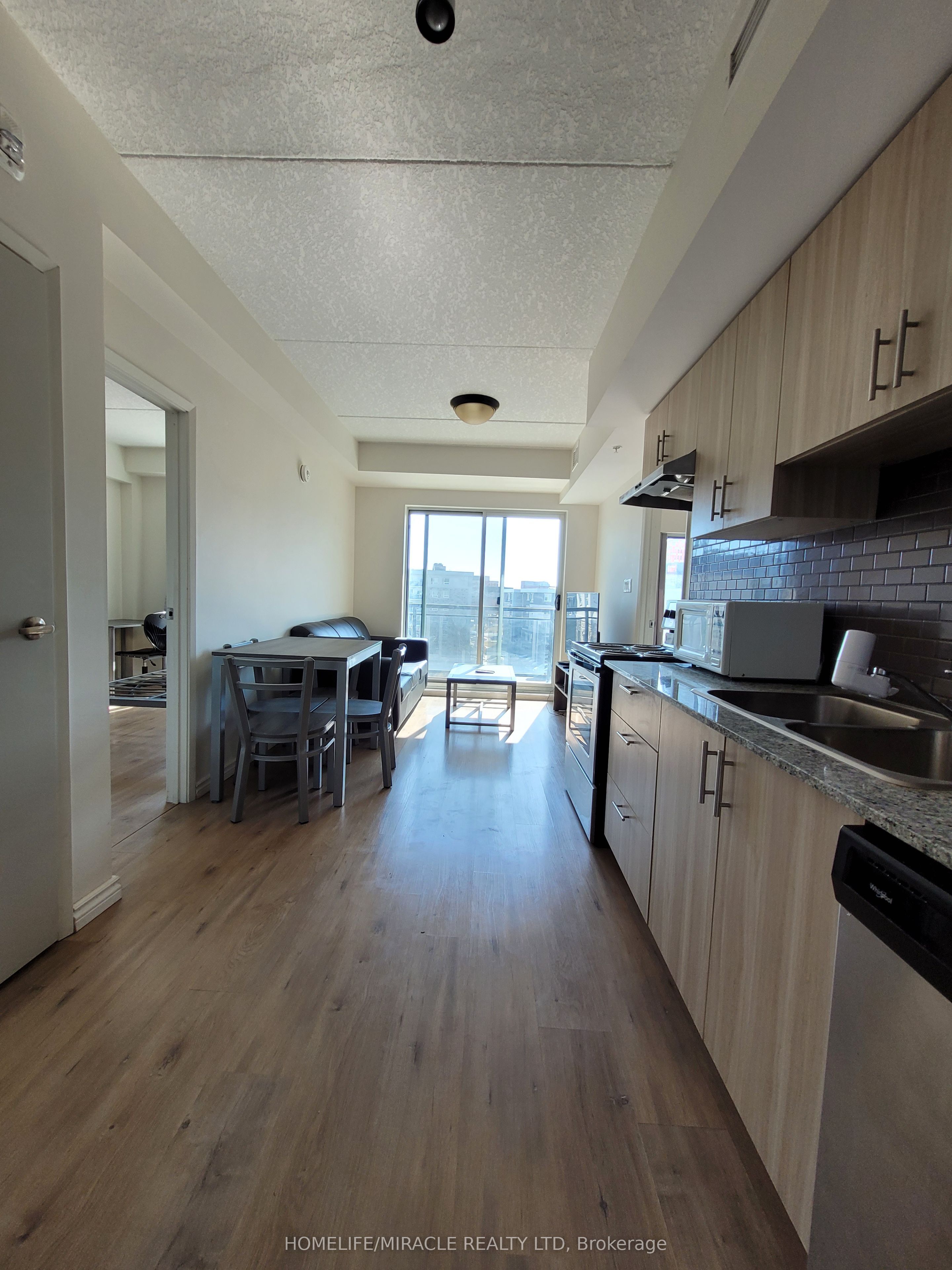 275 Larch Street G510, Waterloo, ON N2L 3R2 photo 4