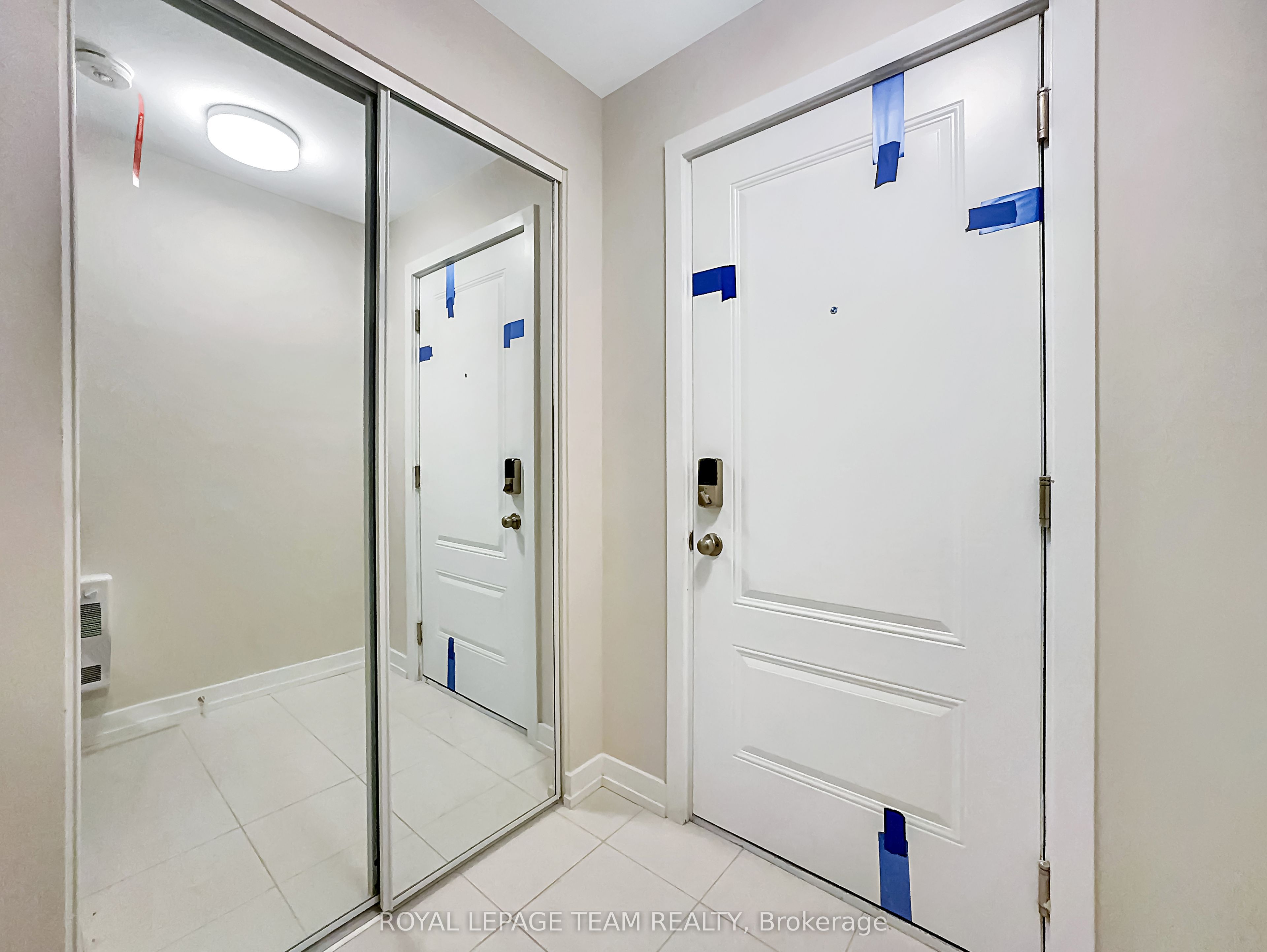 946 Chapman Mills Drive, Barrhaven, ON K2J 7P4 photo 3