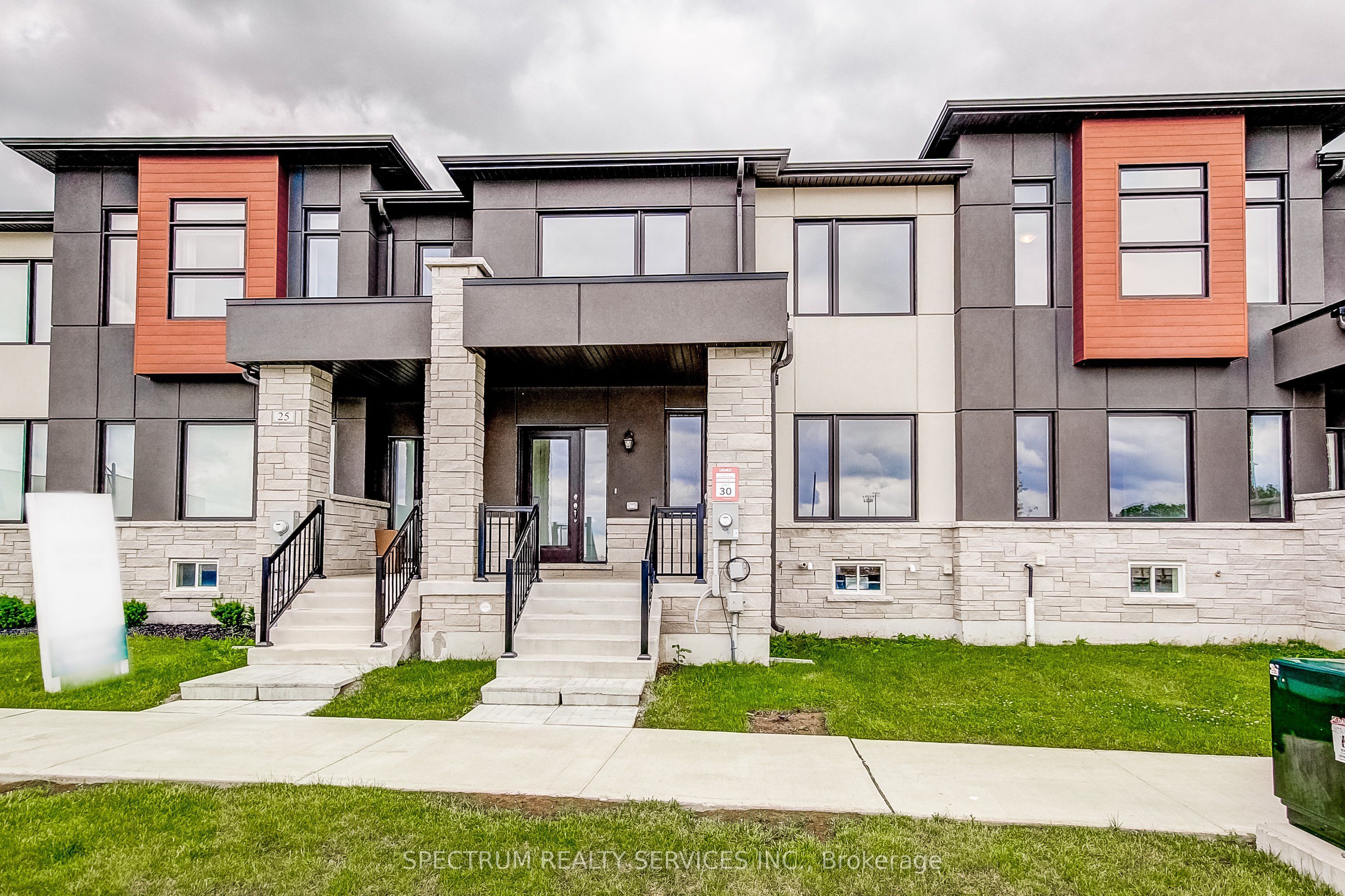 27 Strickland Avenue, Brant, ON N3T 0X7