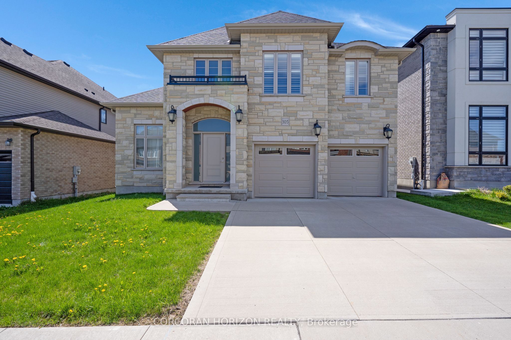 305 Blair Creek Drive, Kitchener, ON N2P 0G4